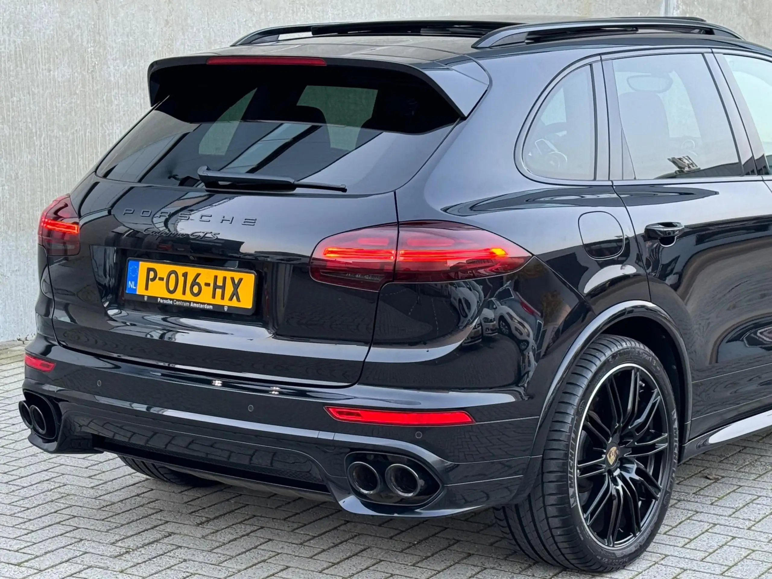 Porsche - Cayenne