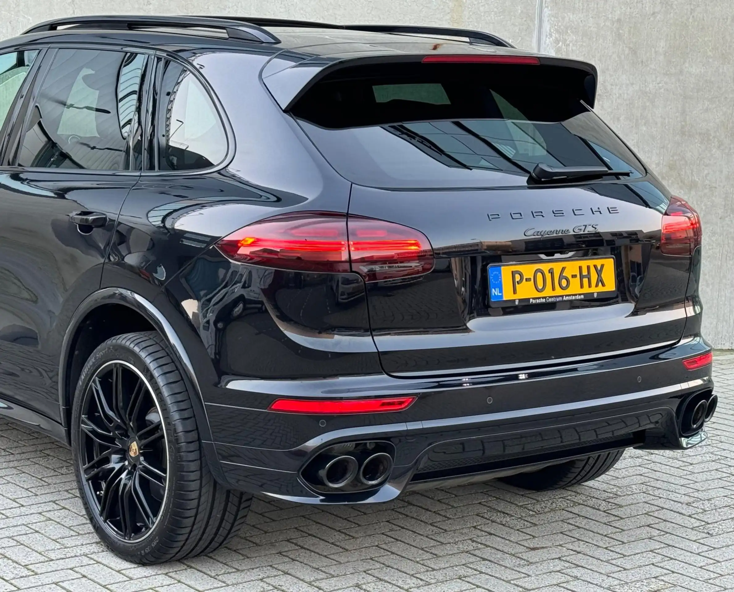 Porsche - Cayenne