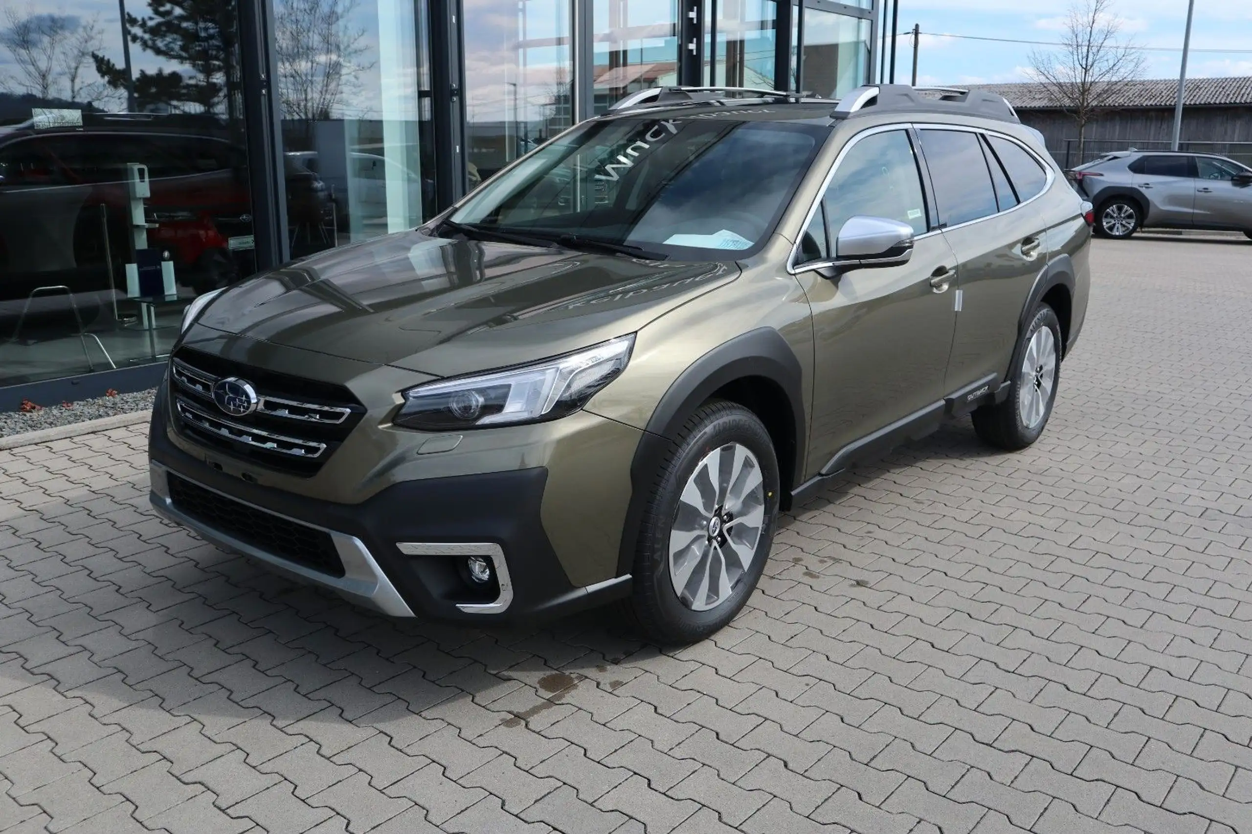 Subaru - OUTBACK