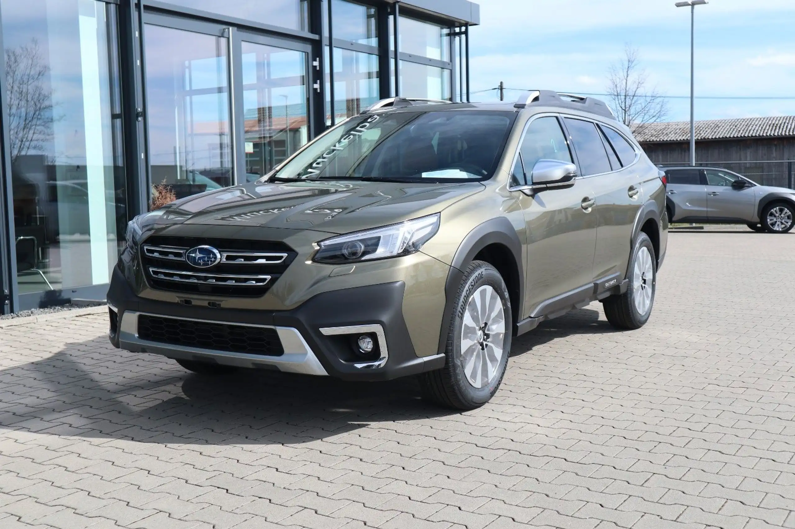 Subaru - OUTBACK