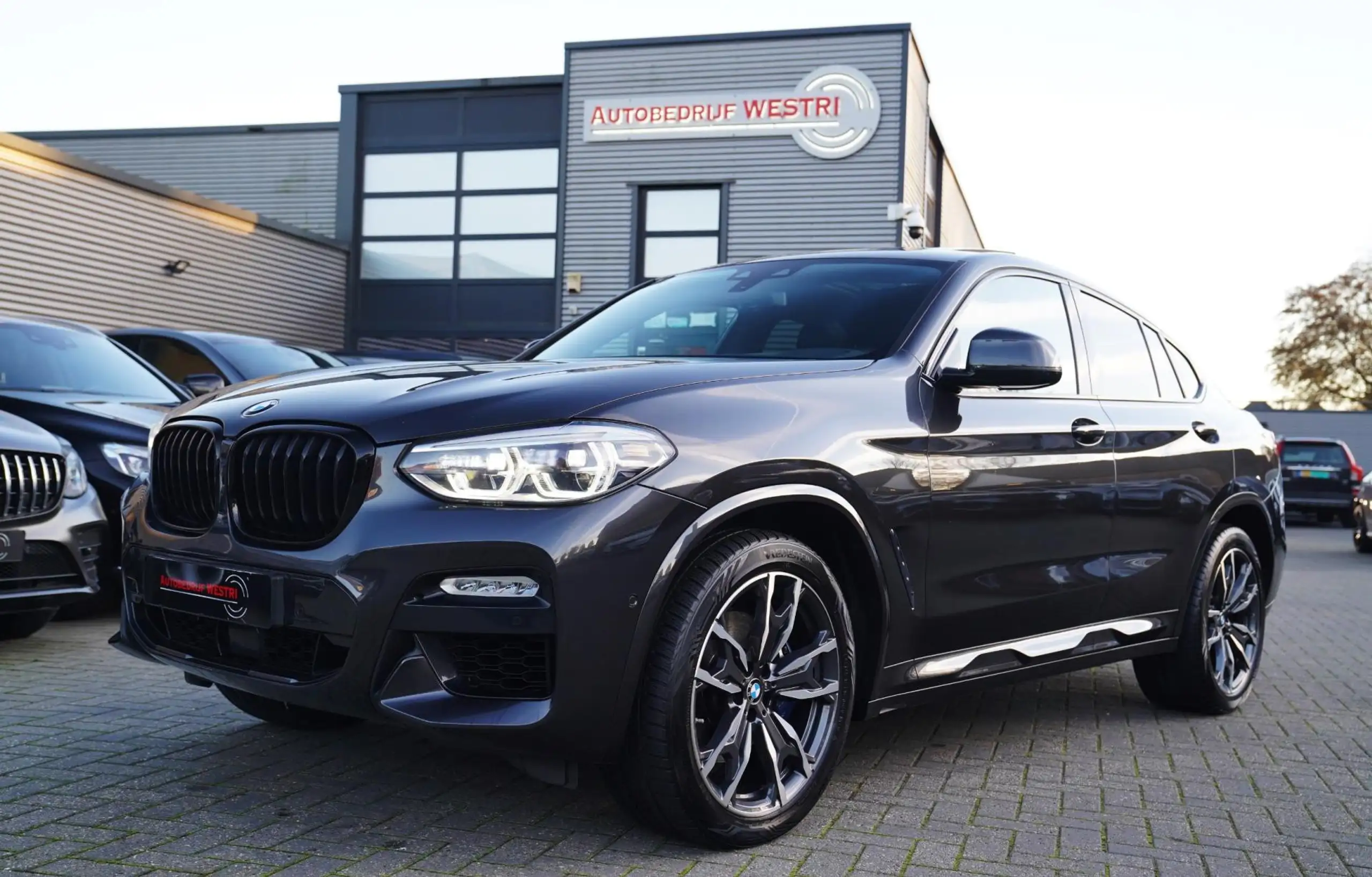 BMW - X4