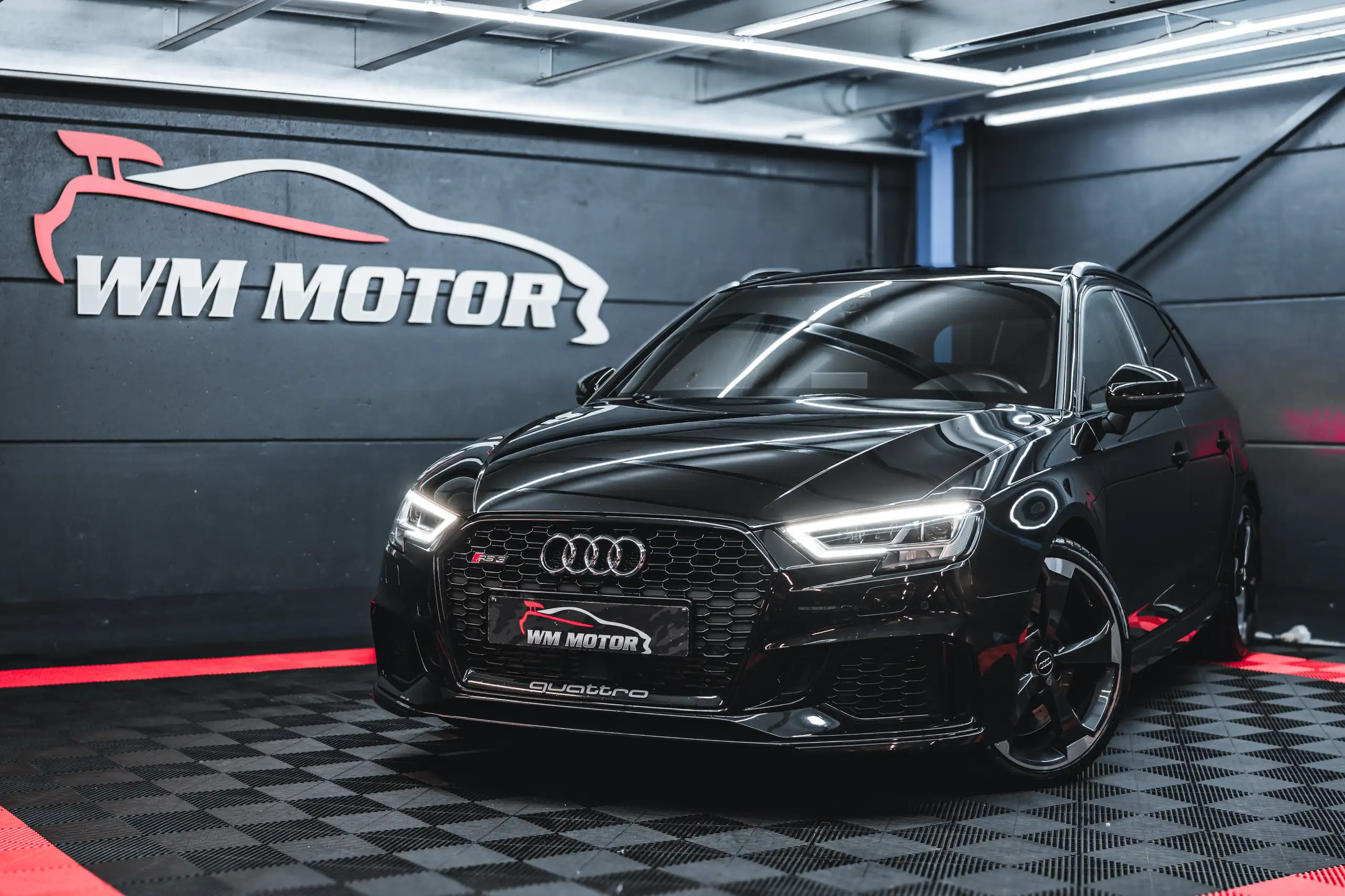 Audi - RS3