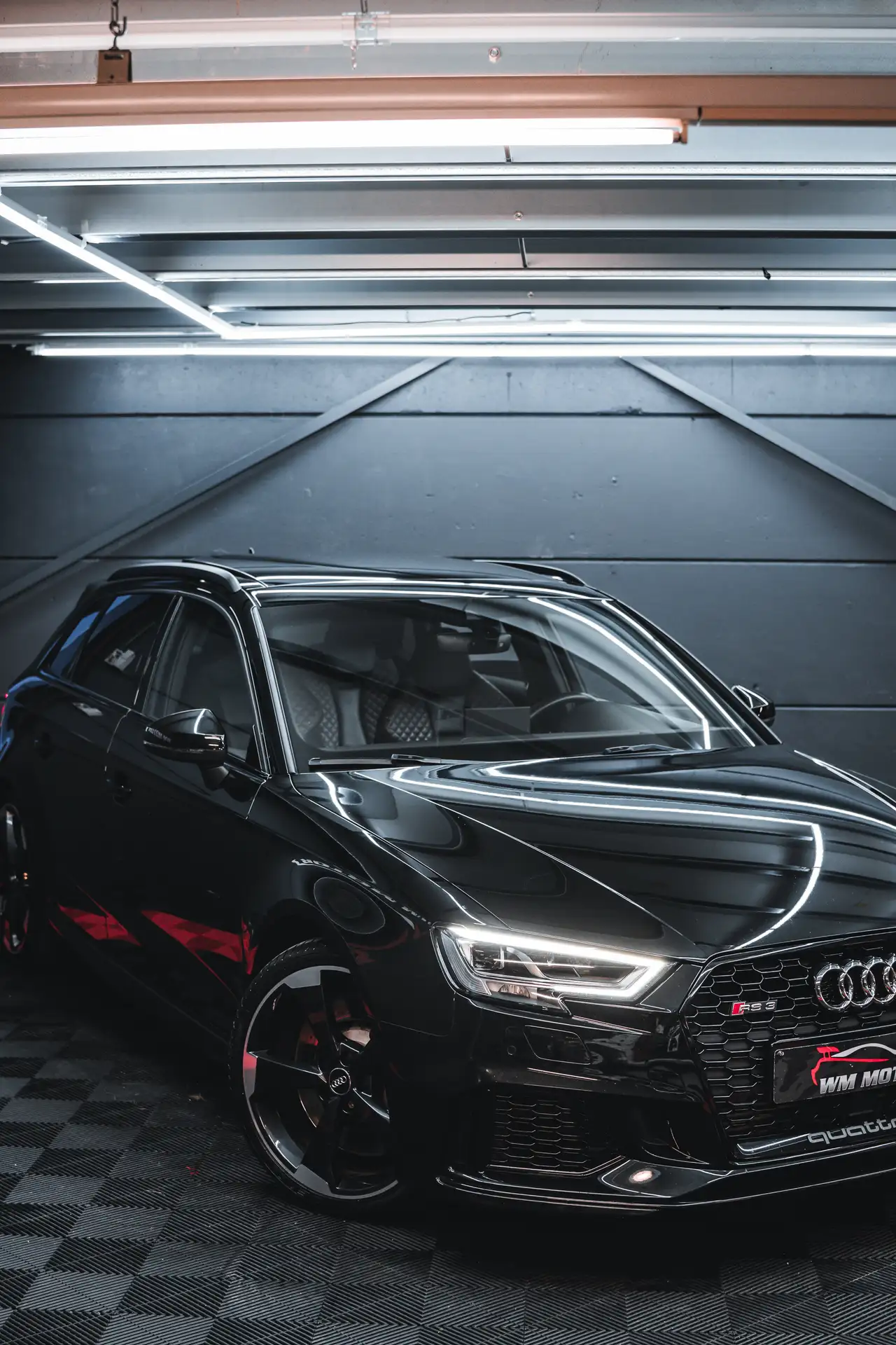 Audi - RS3