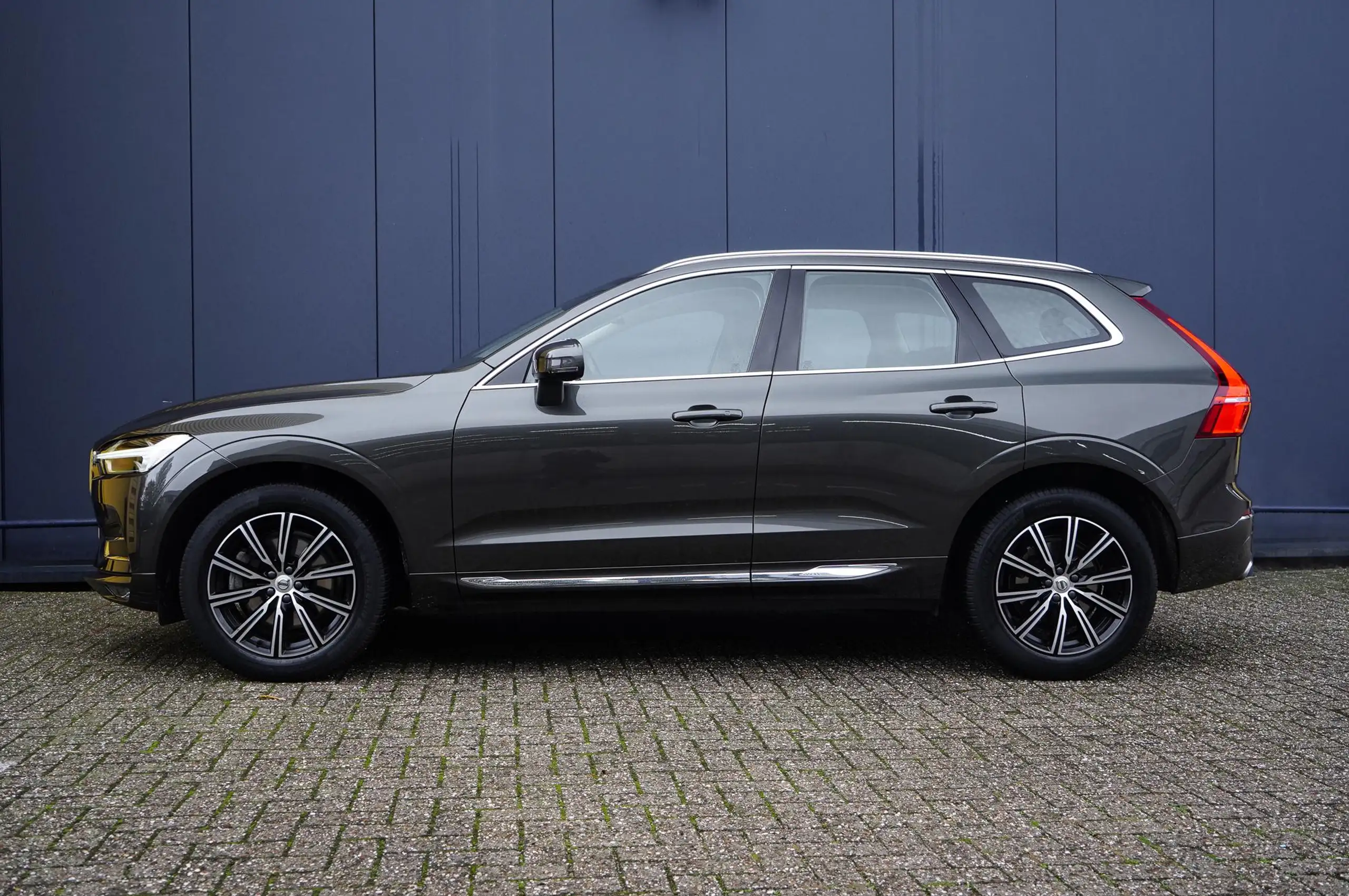 Volvo - XC60