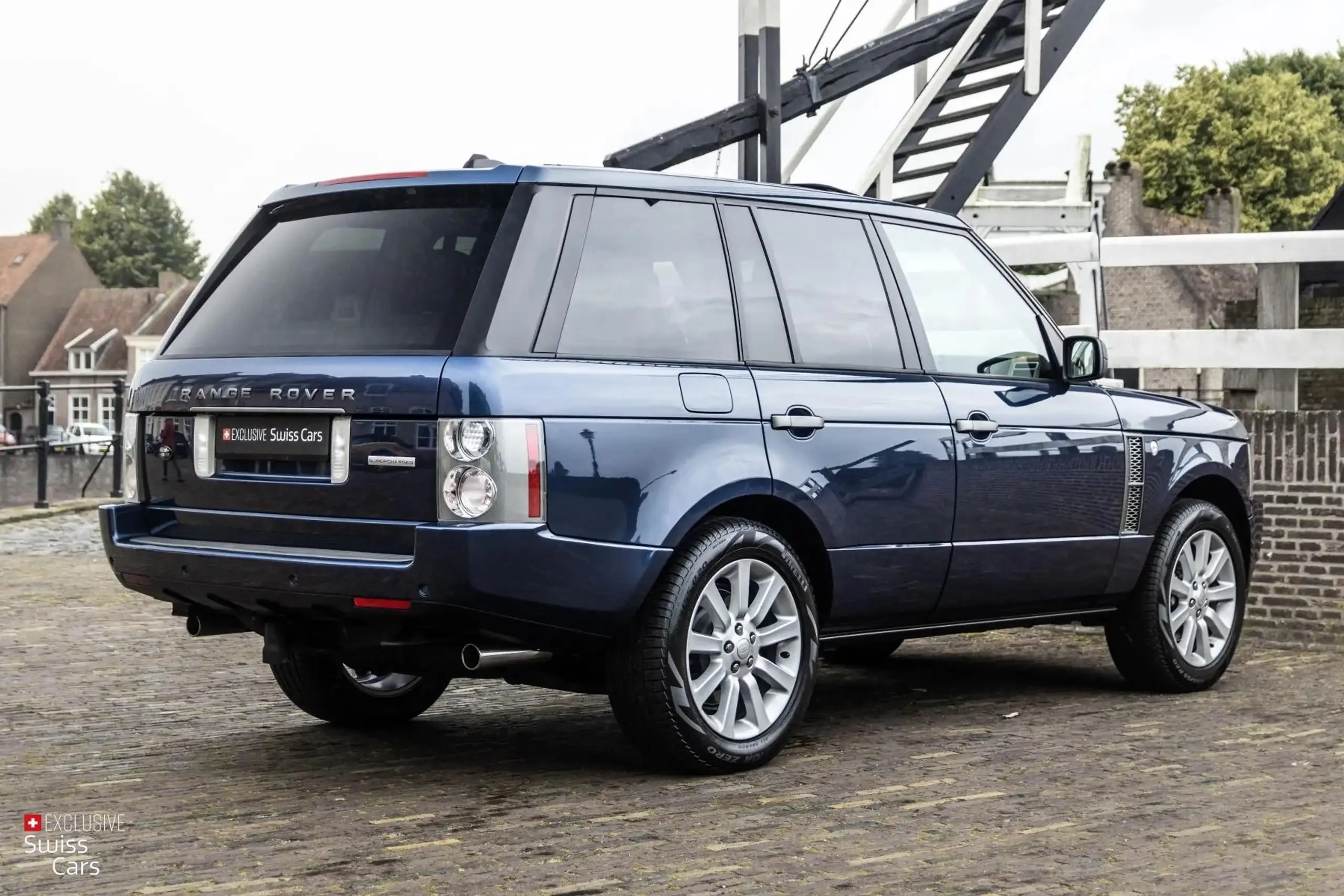 Land Rover - Range Rover