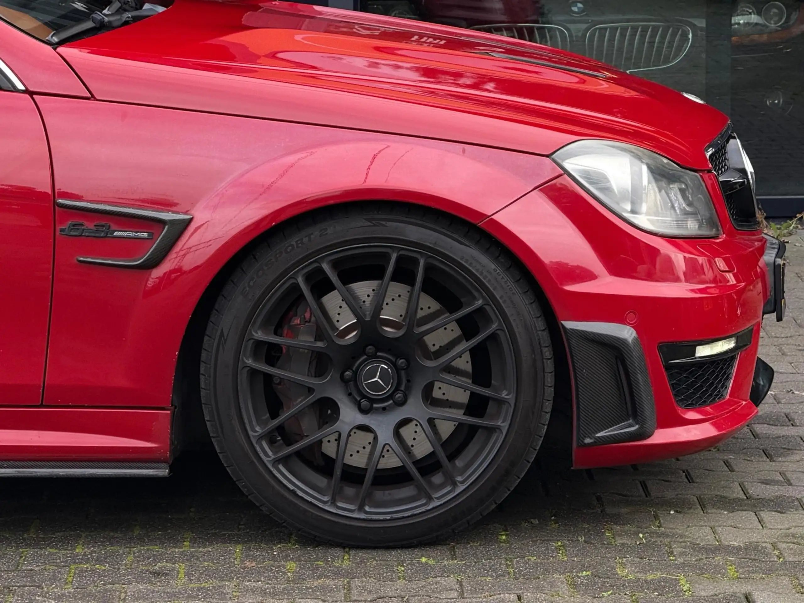 Mercedes-Benz - C 63 AMG