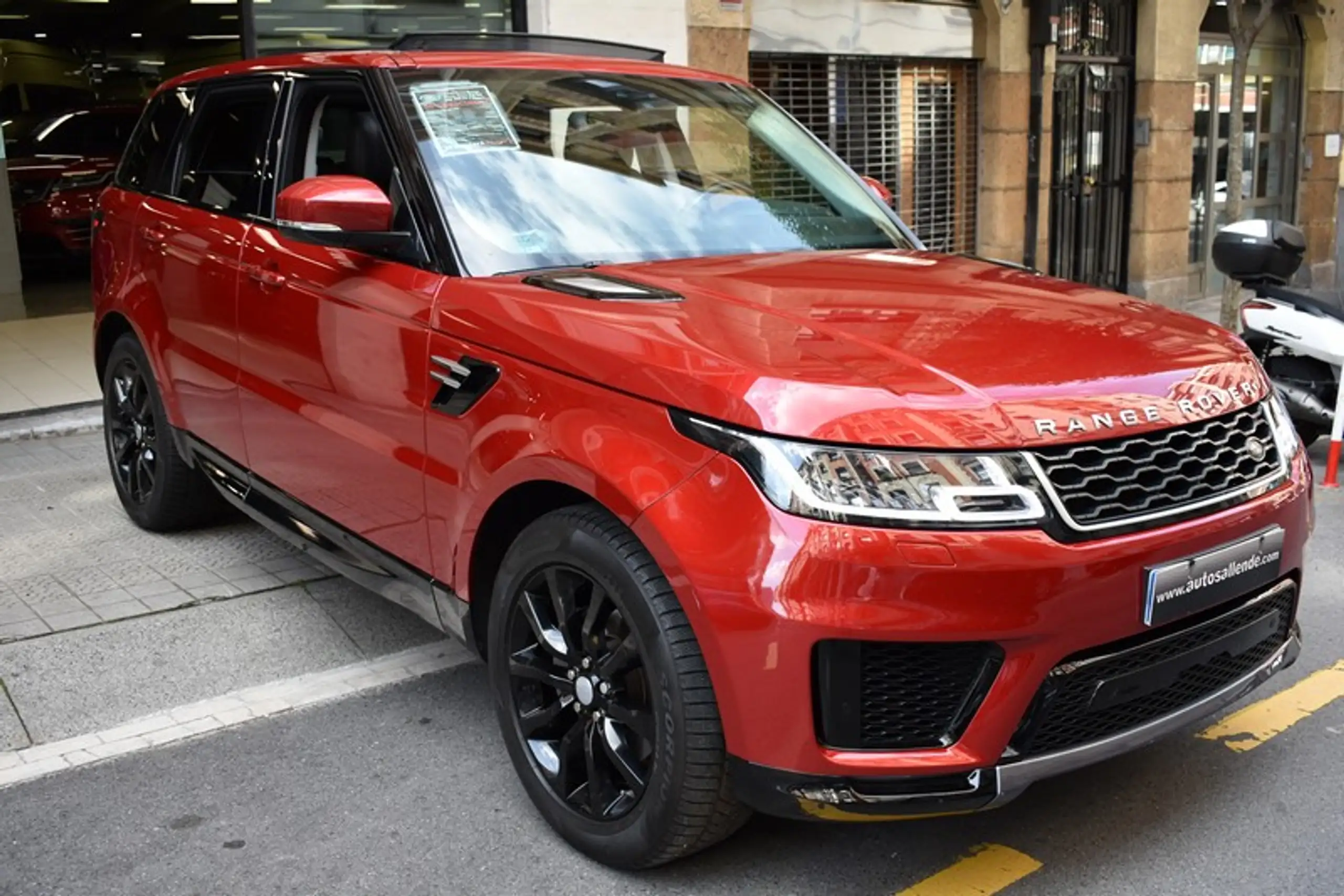 Land Rover - Range Rover Sport