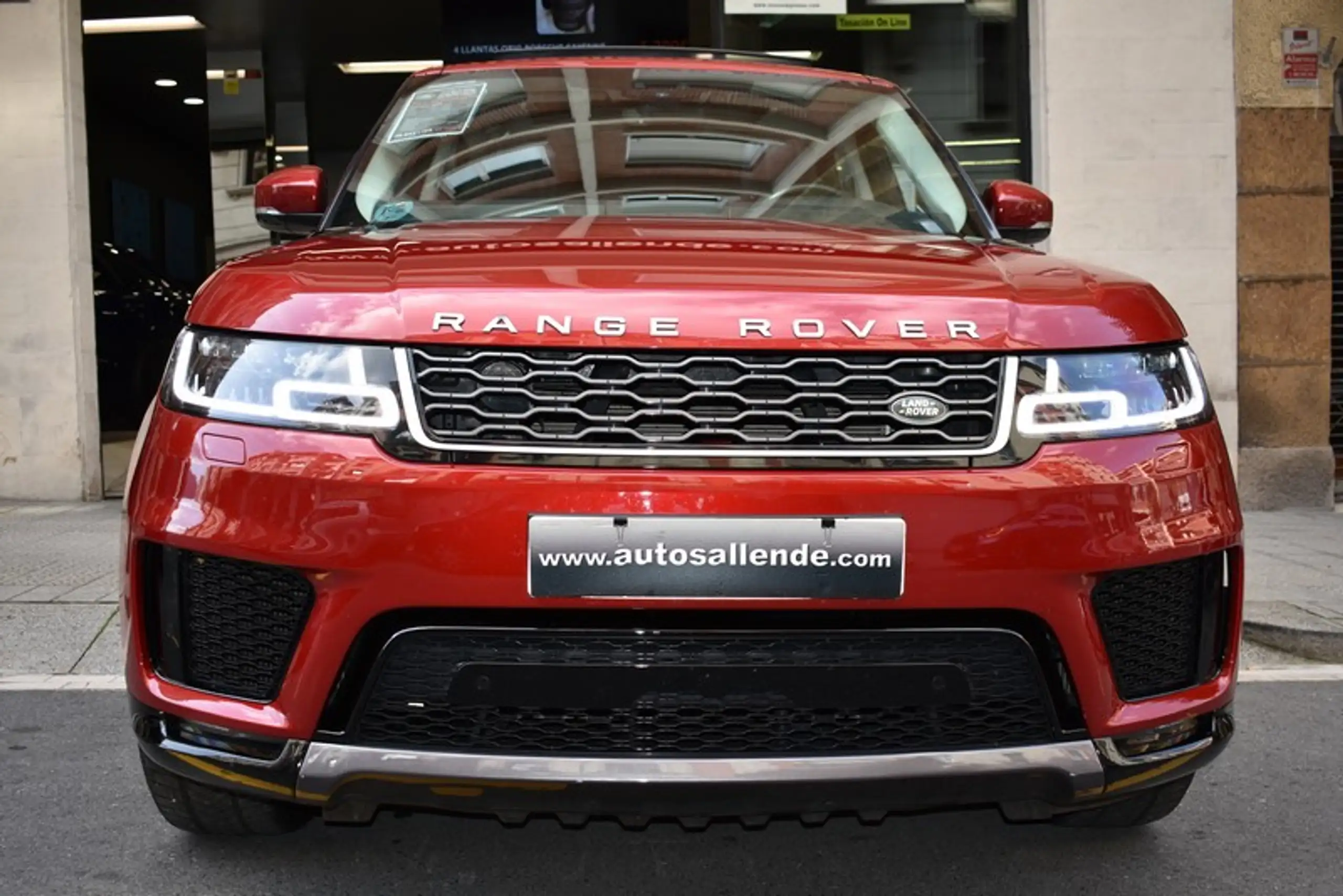 Land Rover - Range Rover Sport