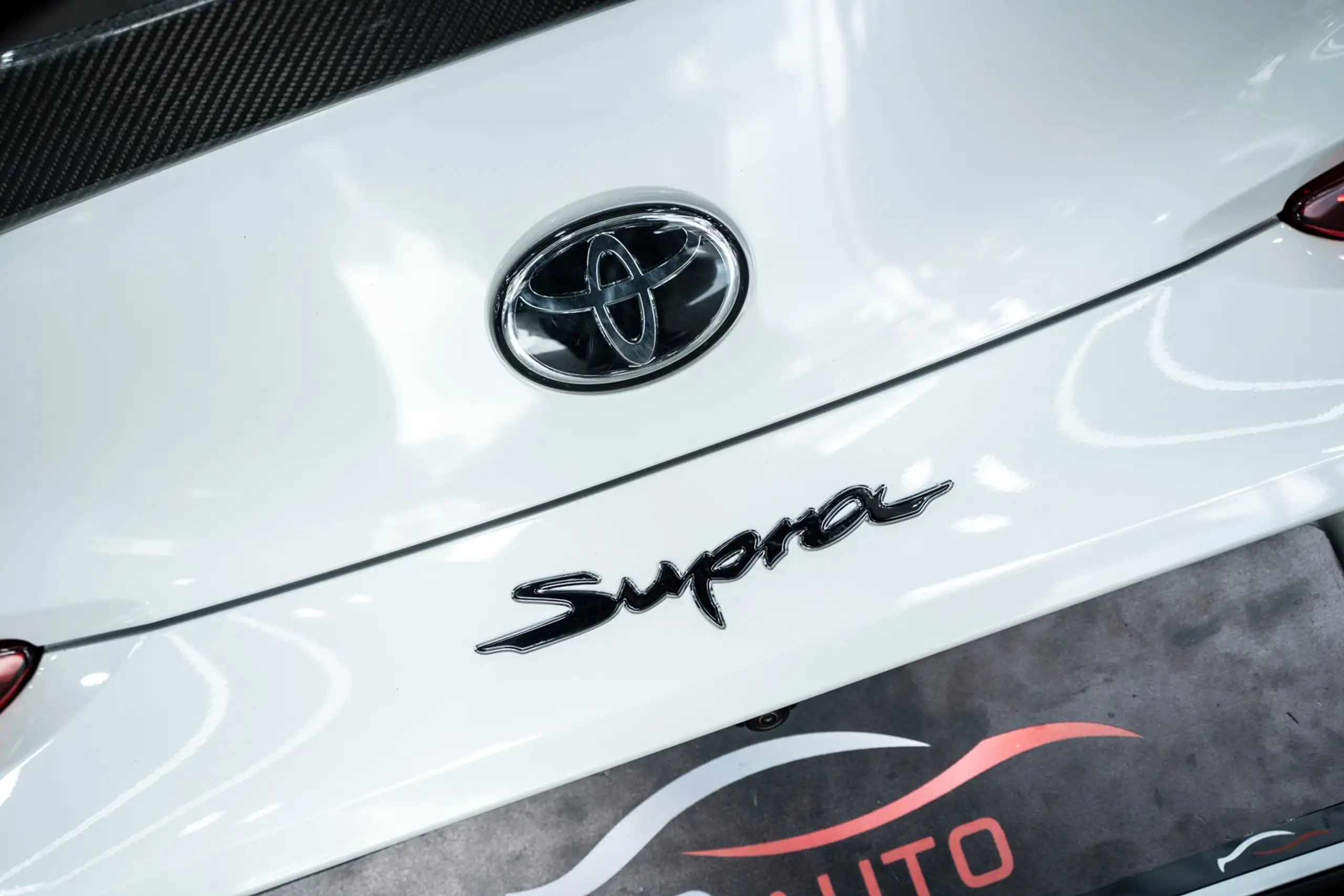 Toyota - Supra