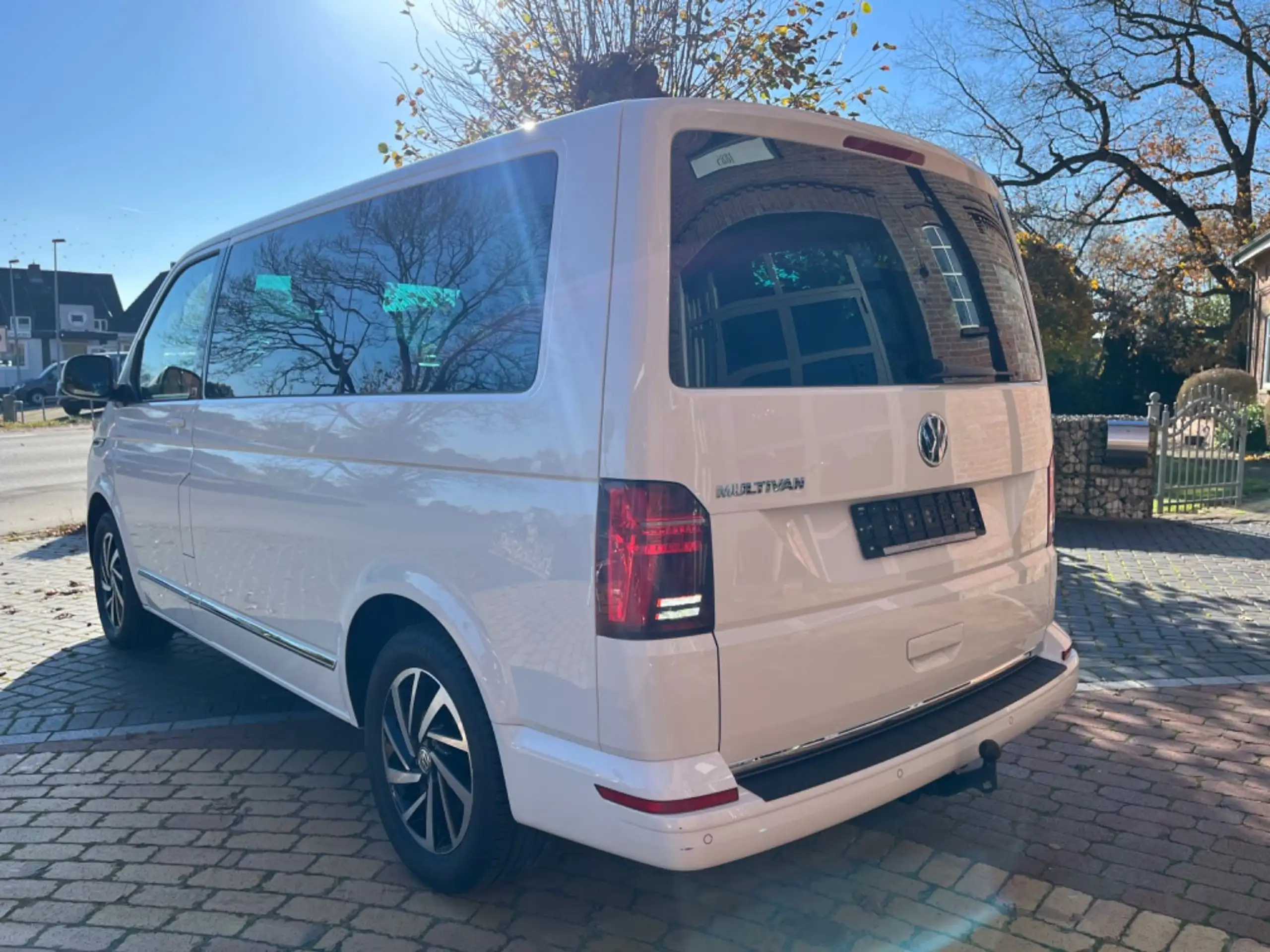 Volkswagen - T6 Multivan