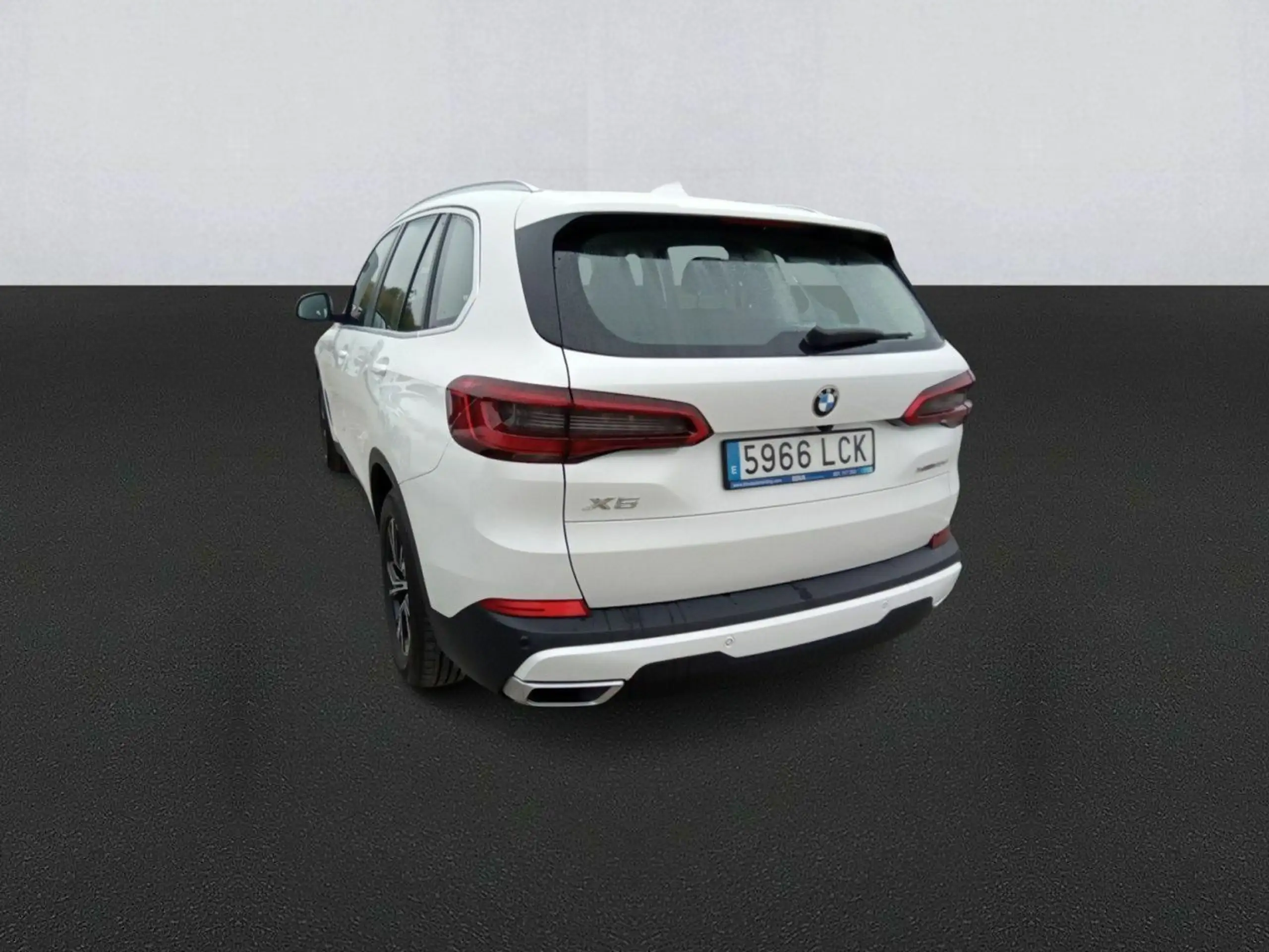 BMW - X5