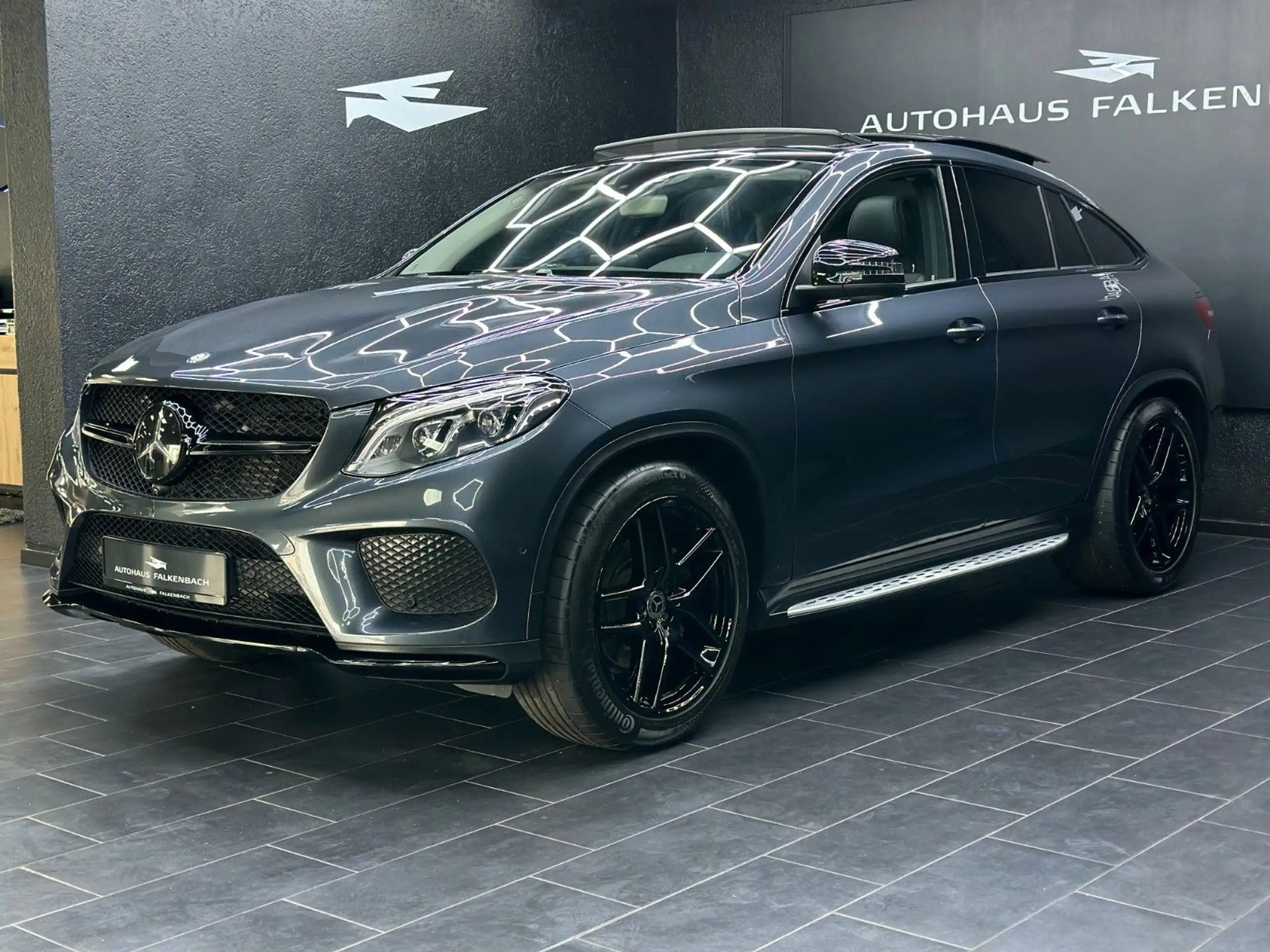 Mercedes-Benz - GLE 350