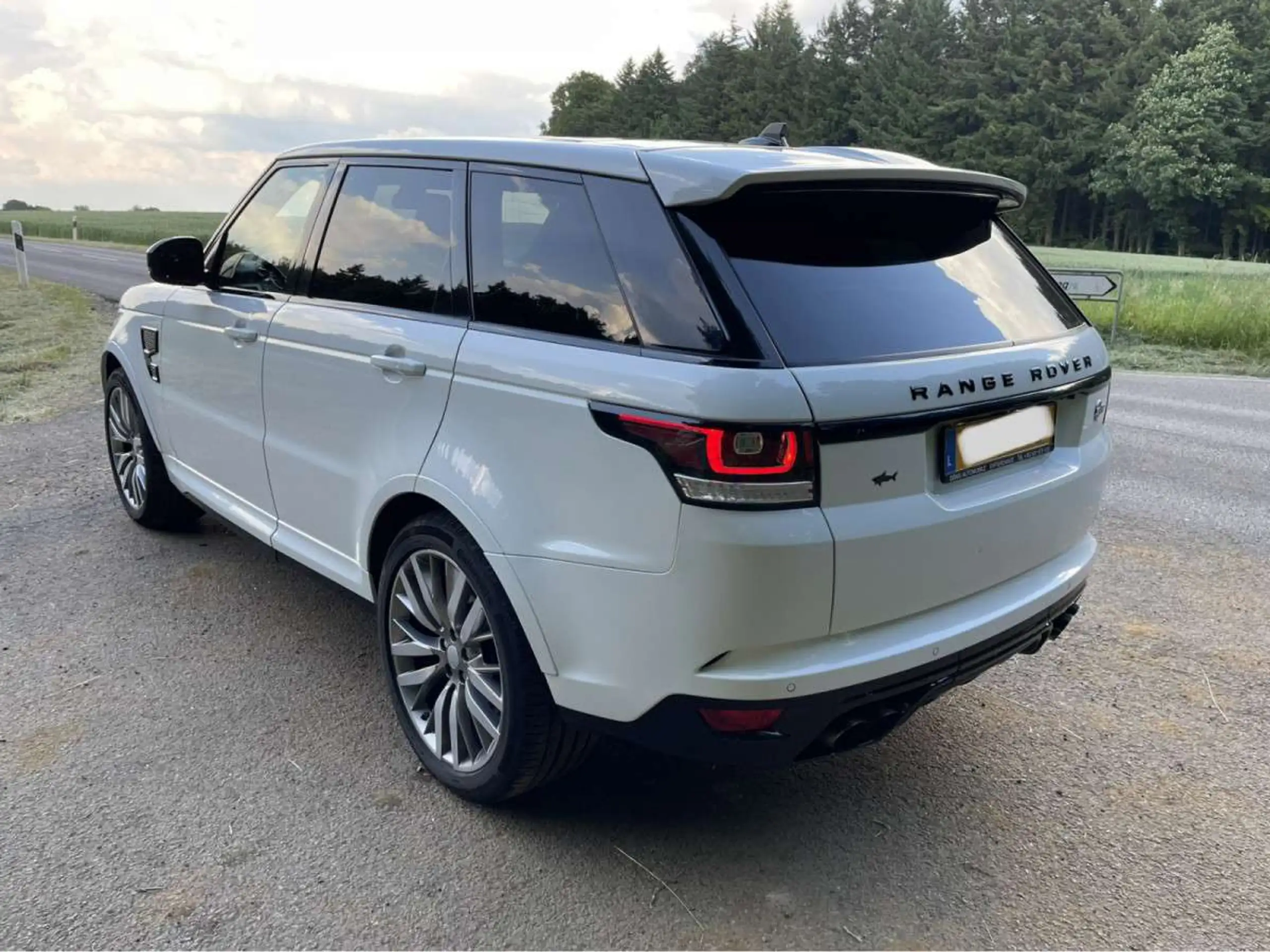 Land Rover - Range Rover Sport