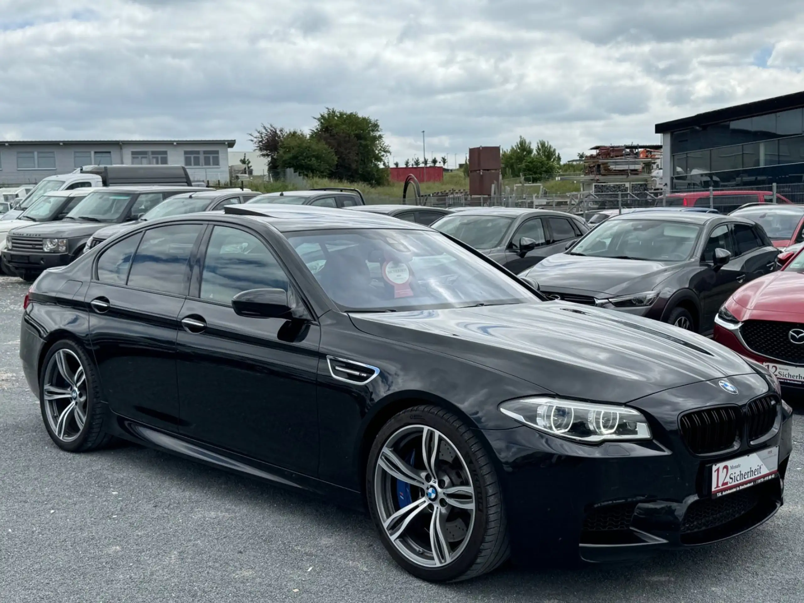 BMW - M5