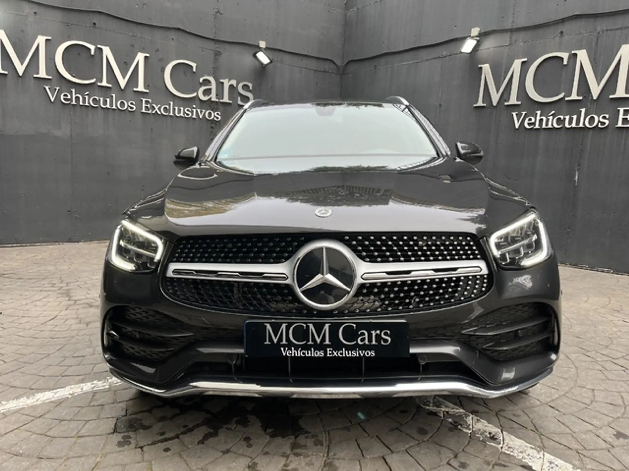 Mercedes-Benz - GLC 200