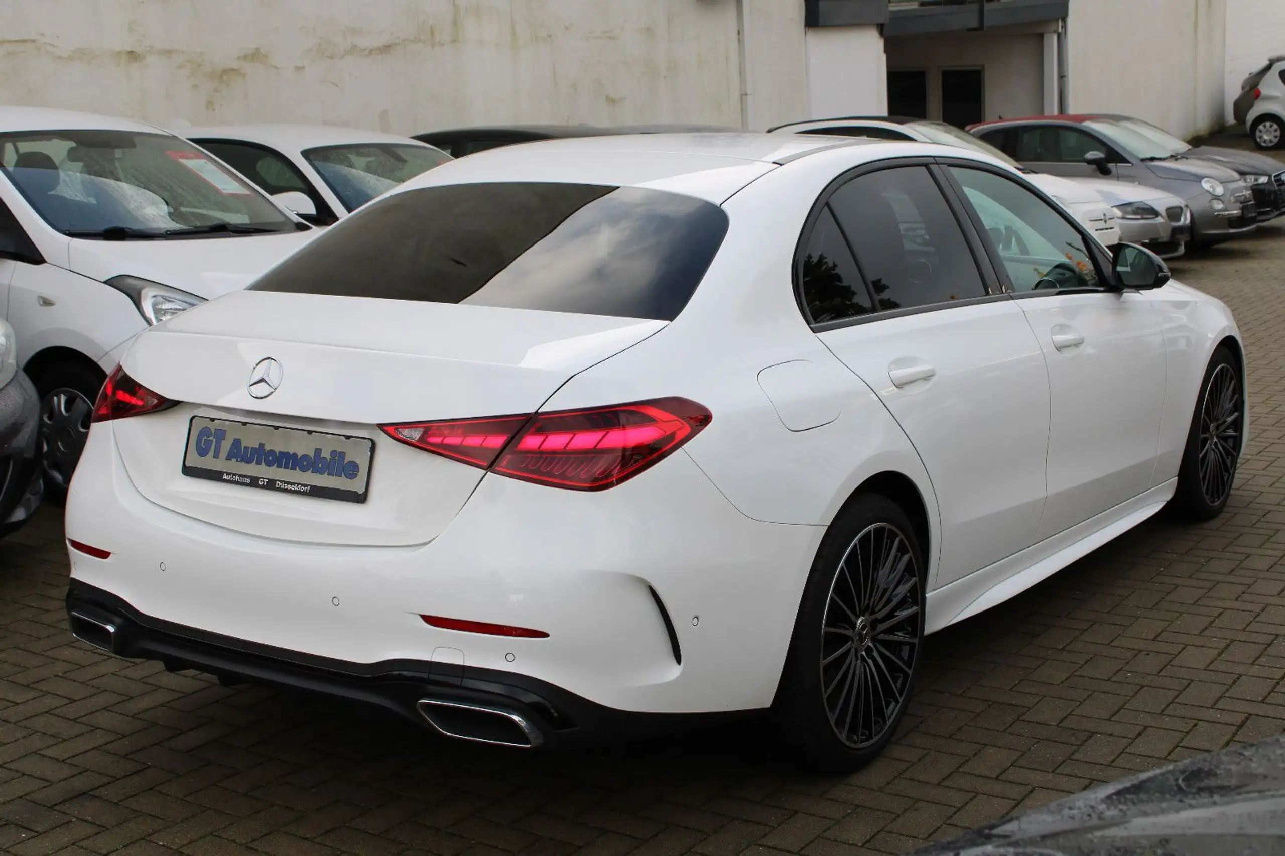 Mercedes-Benz - C 300