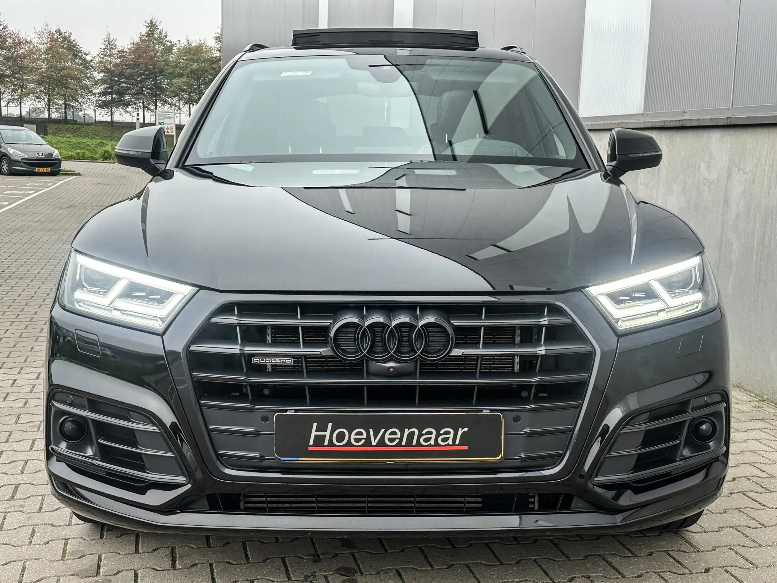 Audi - Q5