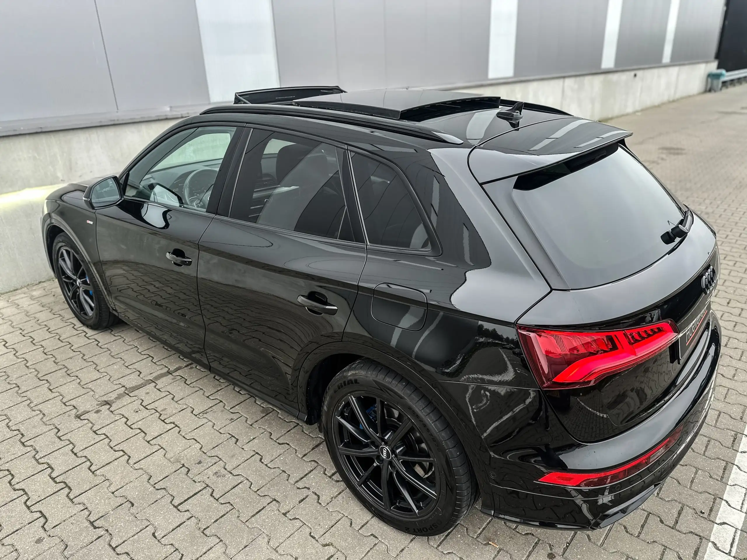 Audi - Q5