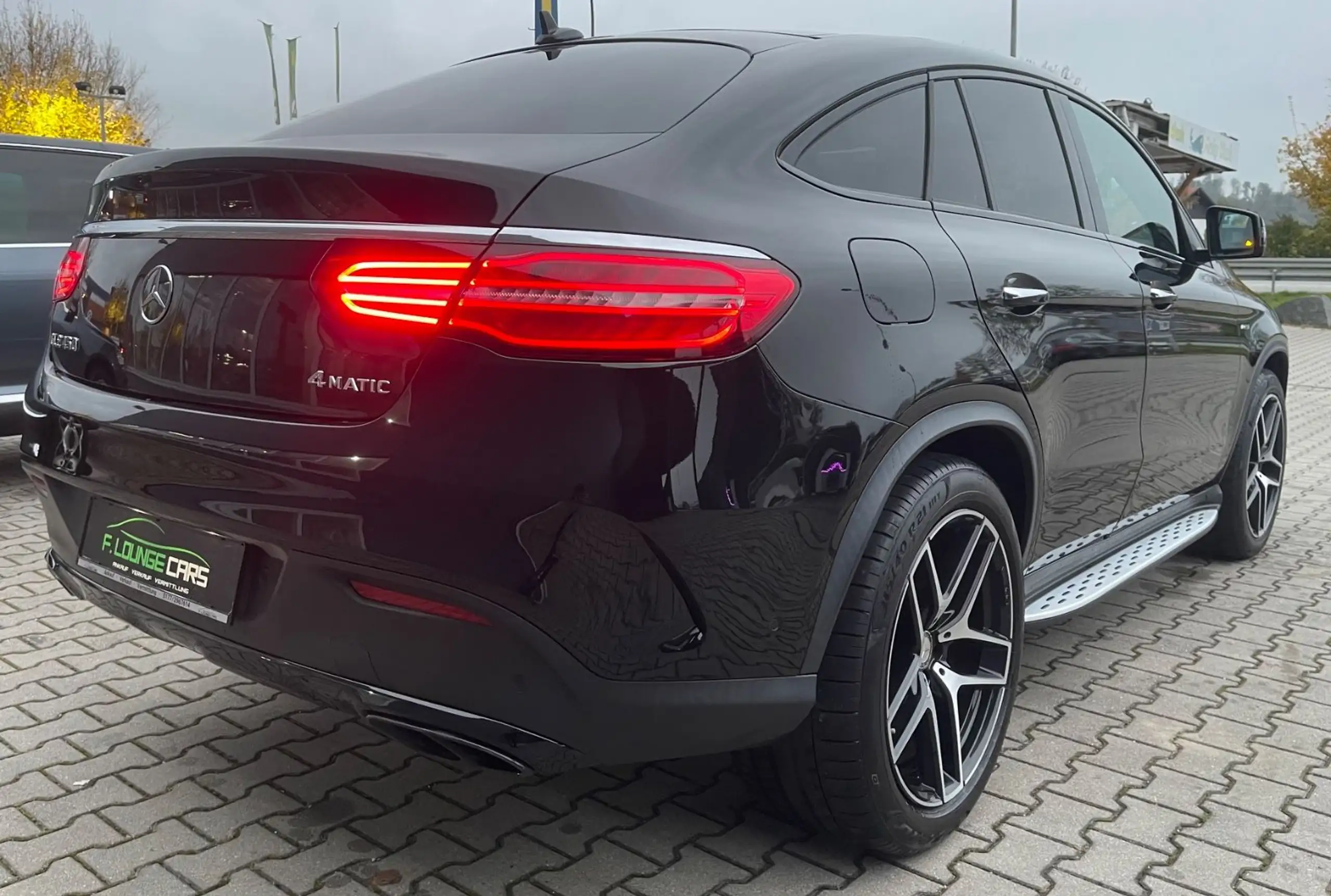 Mercedes-Benz - GLE 43 AMG