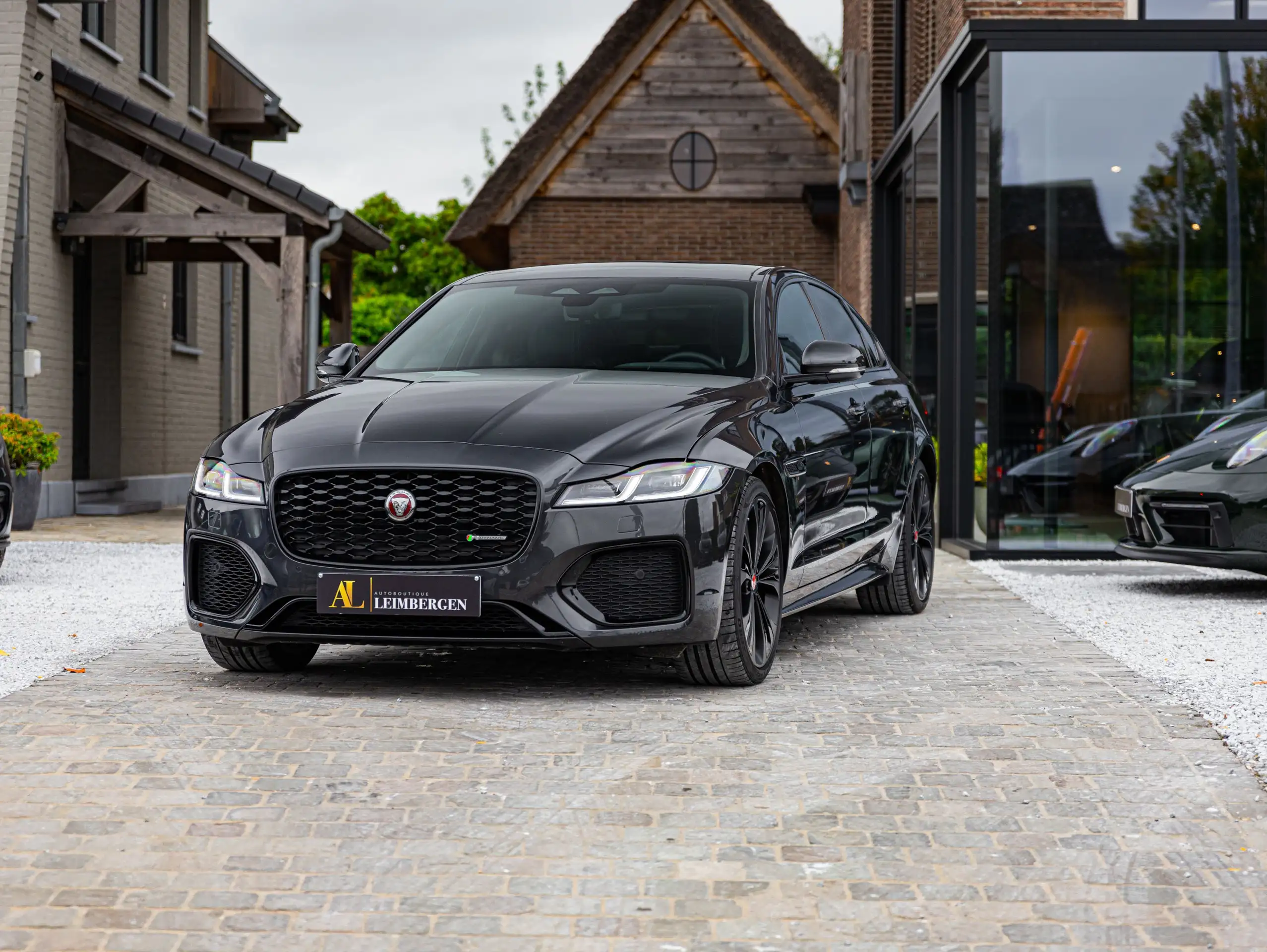 Jaguar - XF