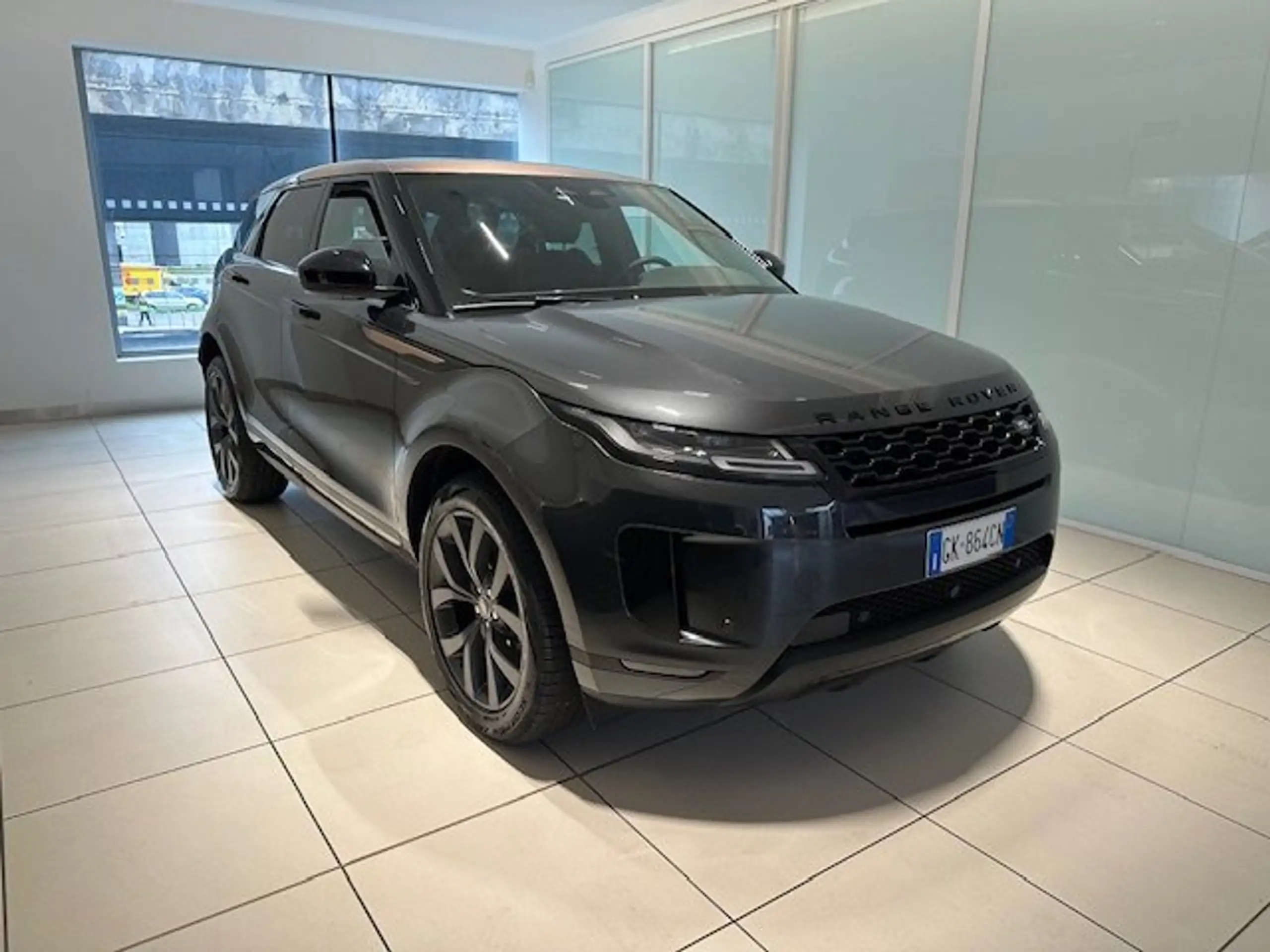 Land Rover - Range Rover Evoque