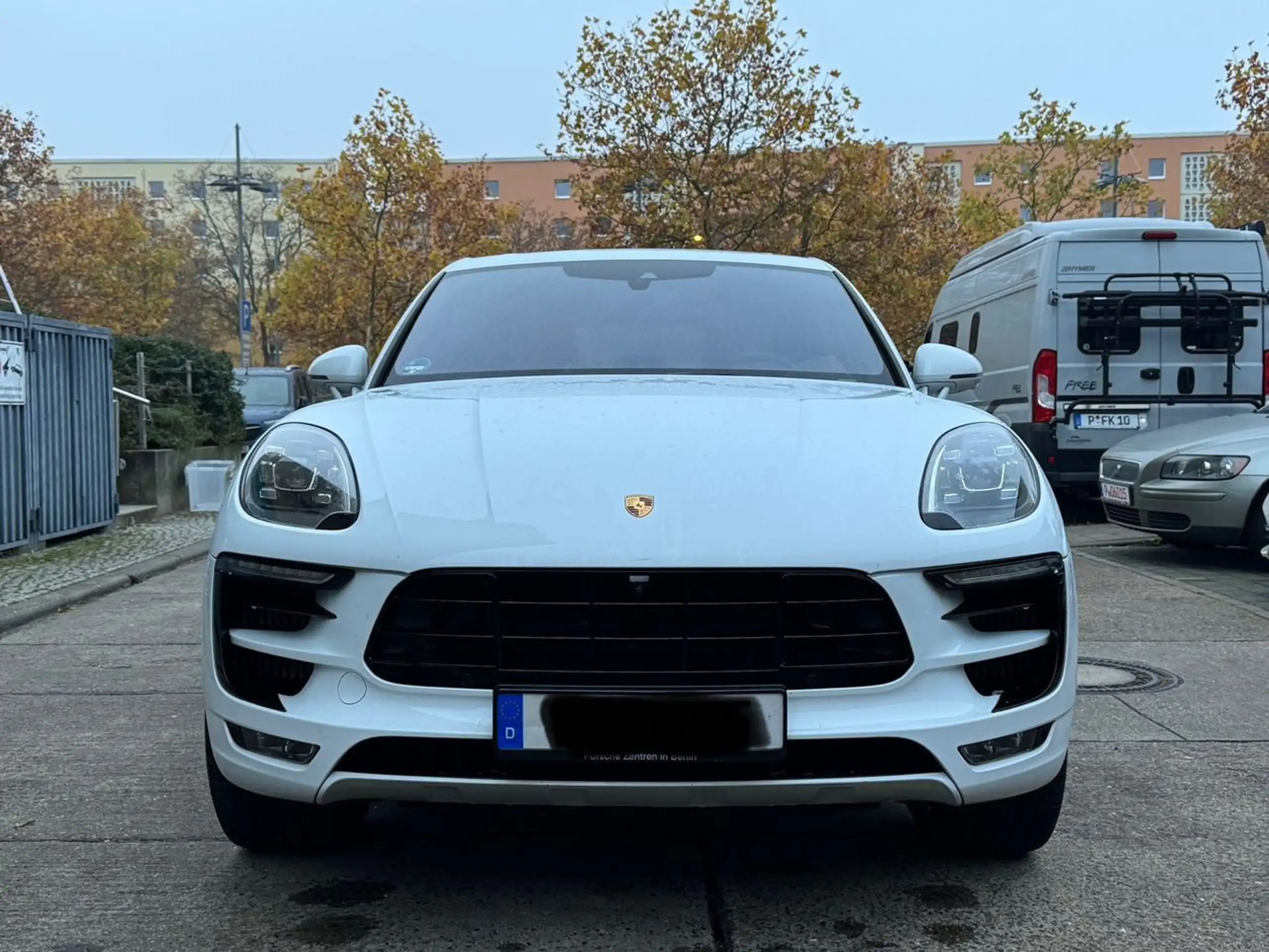 Porsche - Macan