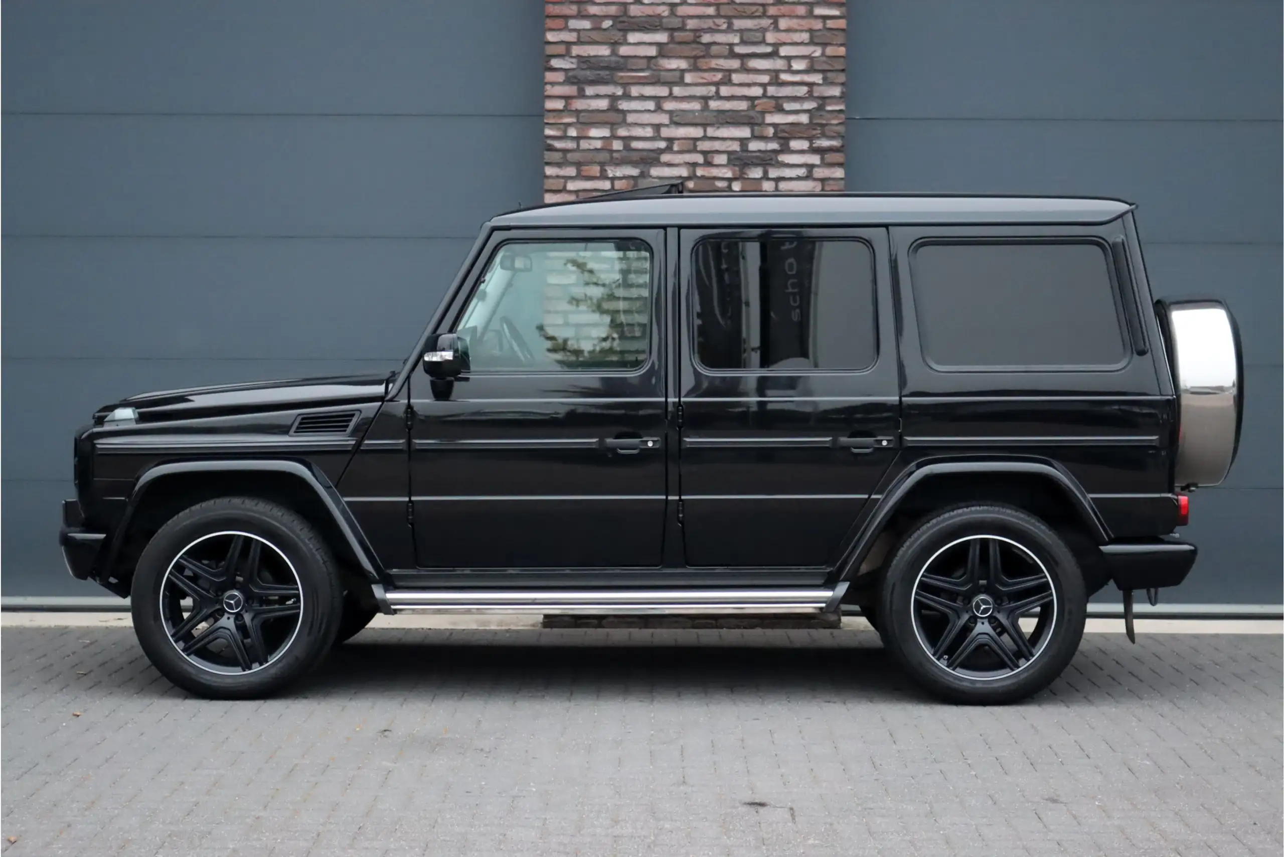 Mercedes-Benz - G 350