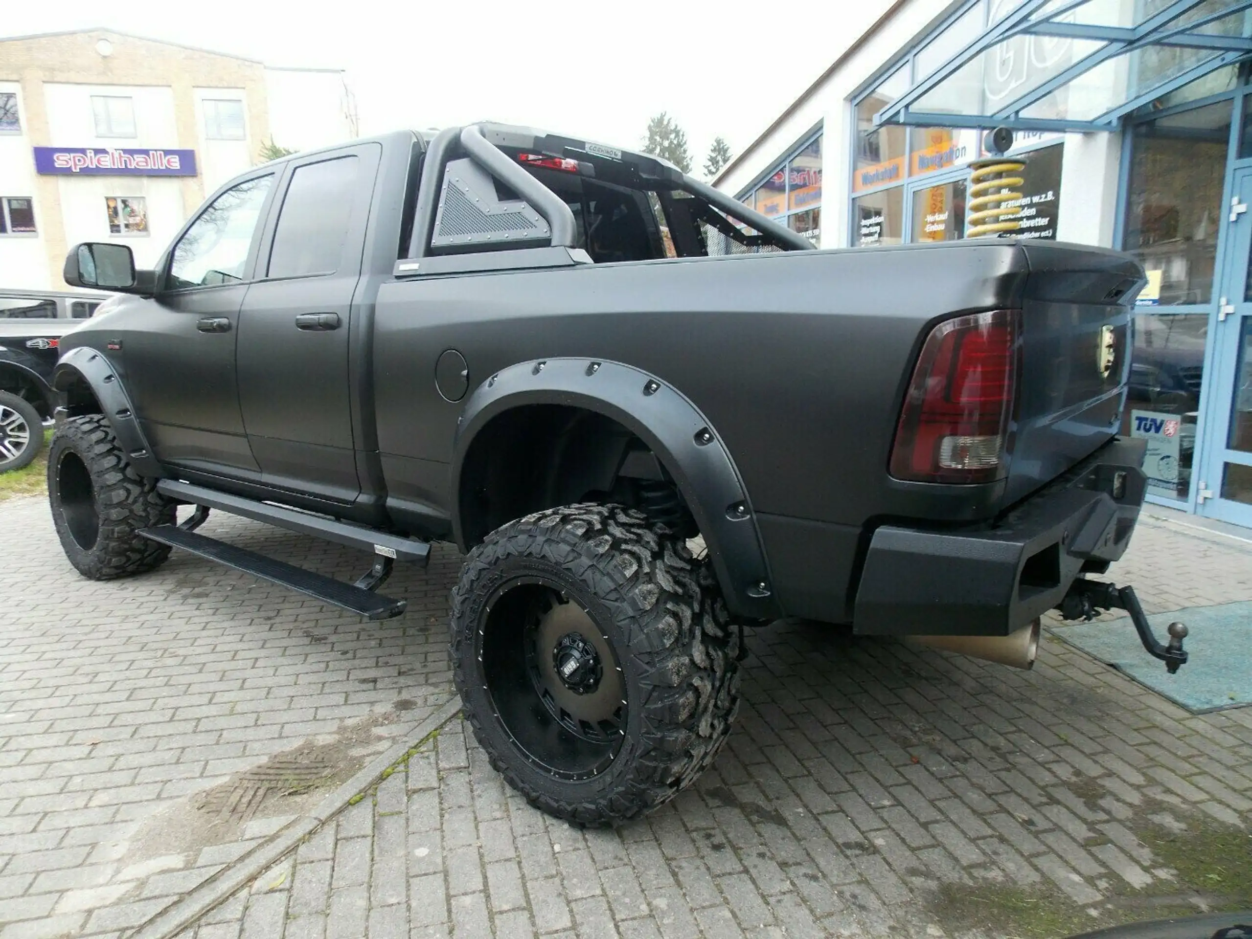 Dodge - RAM