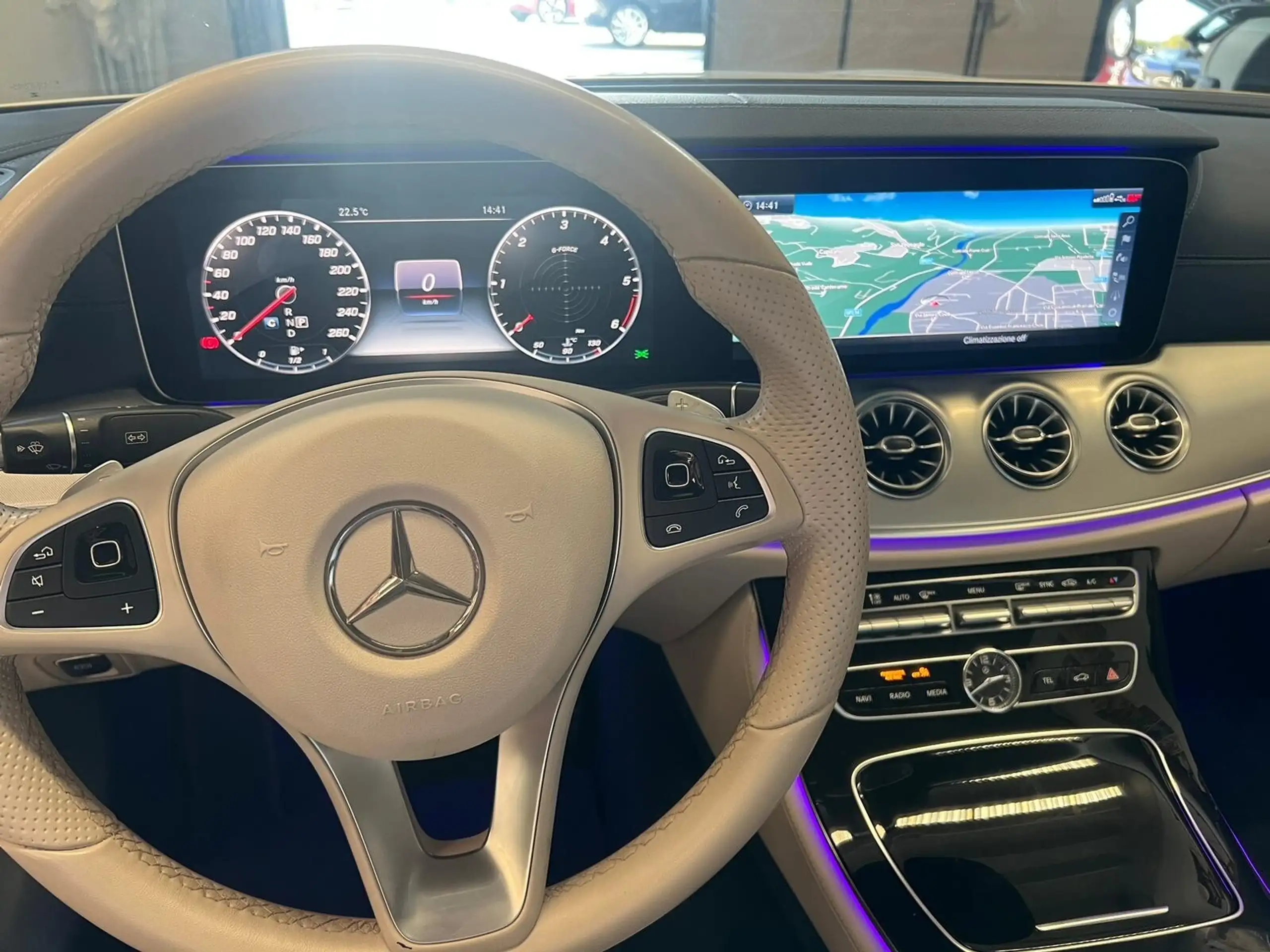 Mercedes-Benz - E 350