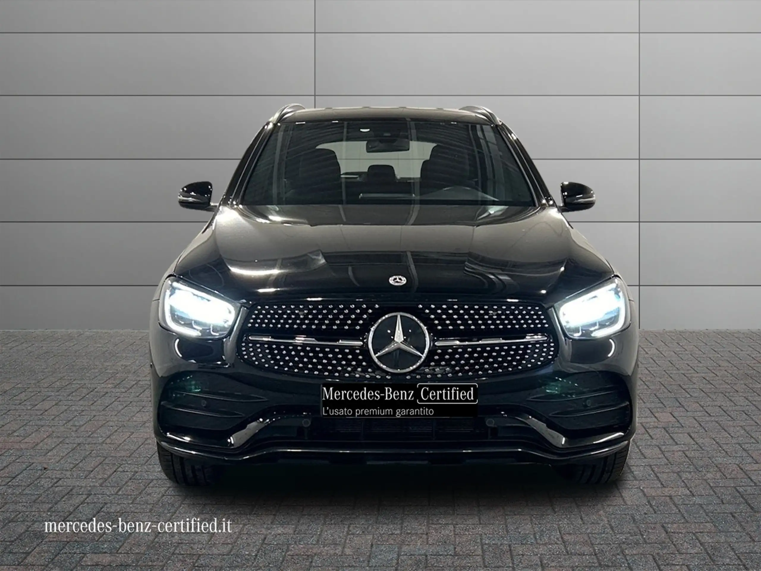 Mercedes-Benz - GLC 300