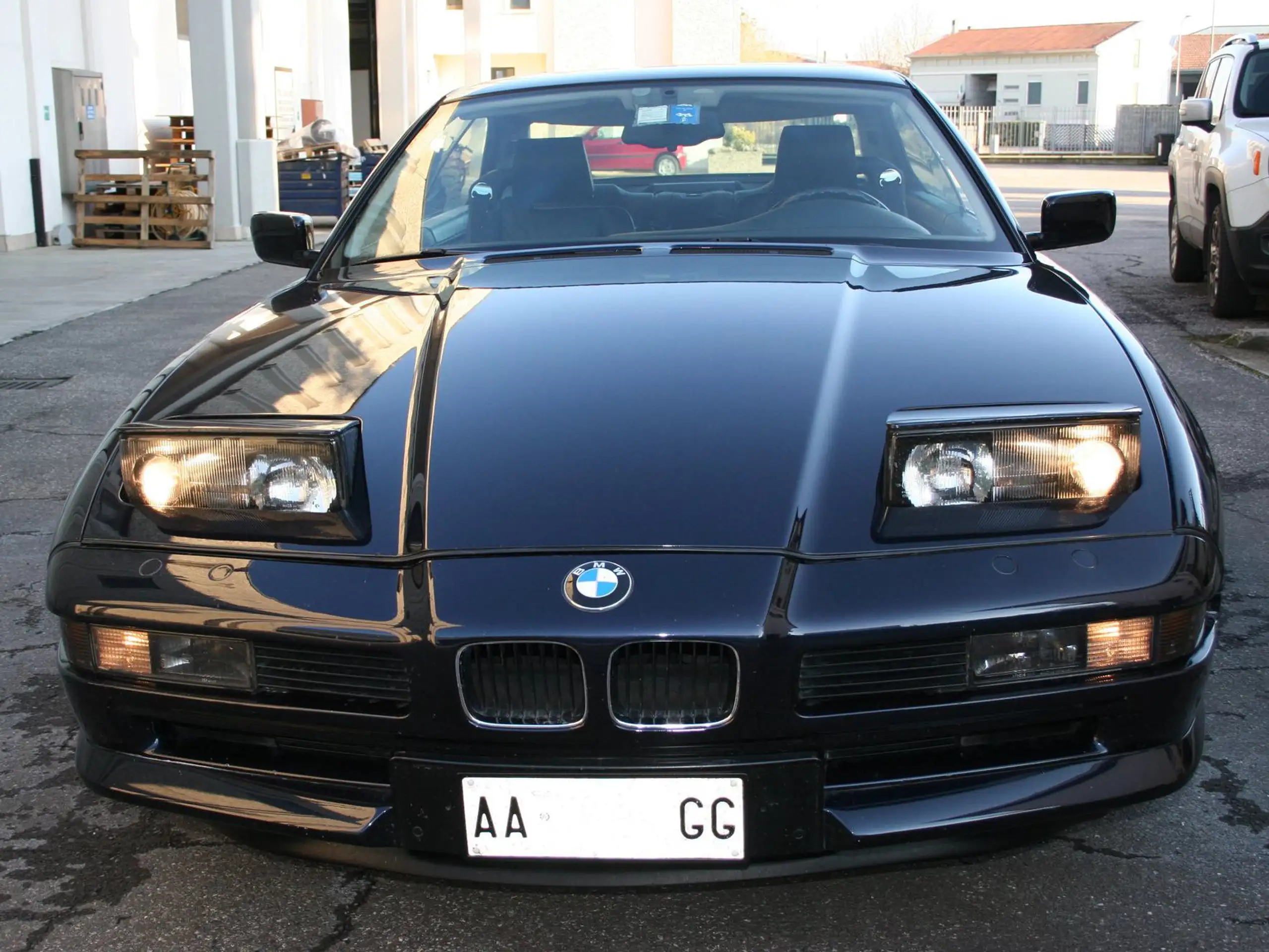 BMW - 840