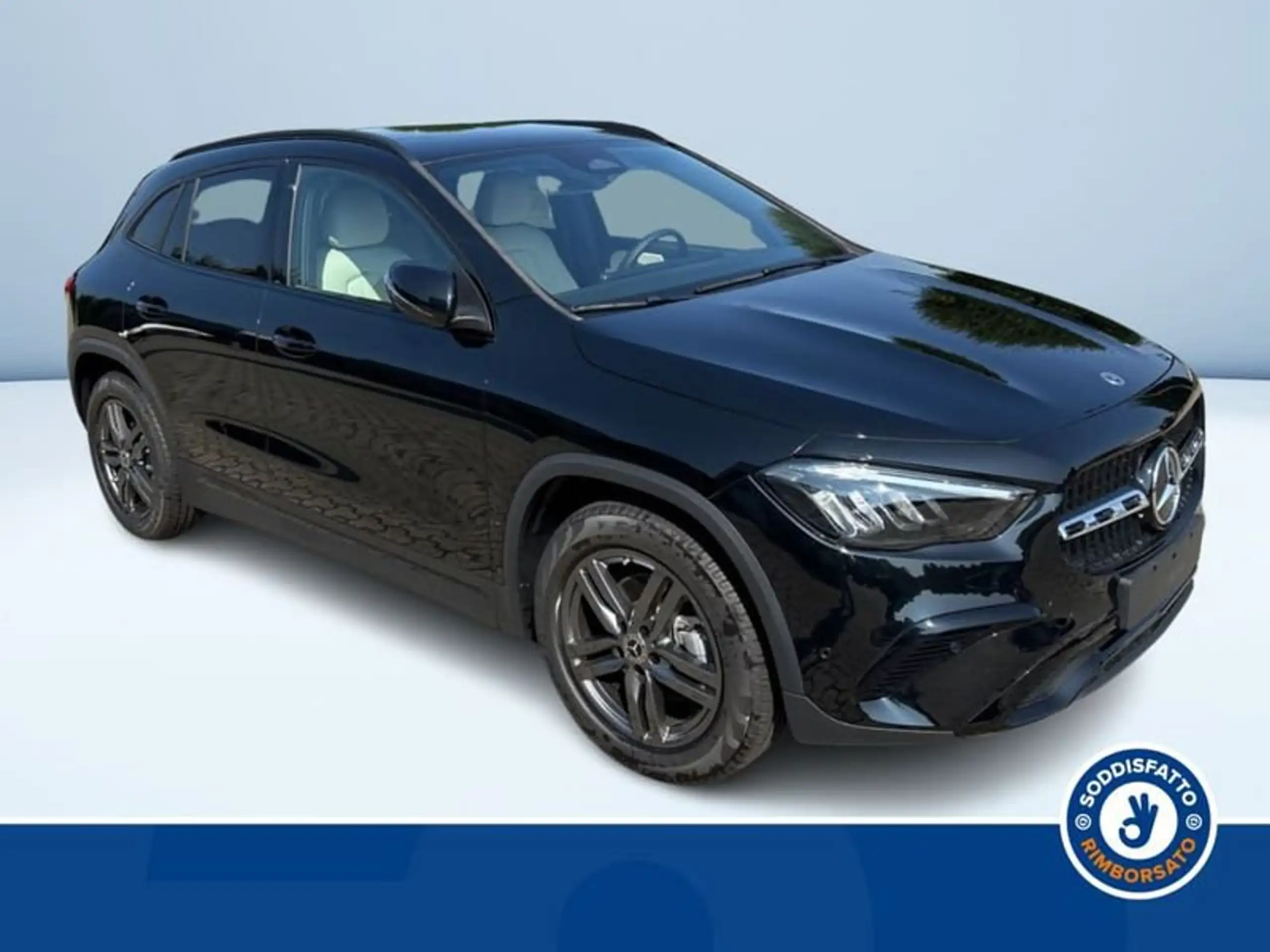 Mercedes-Benz - GLA 200