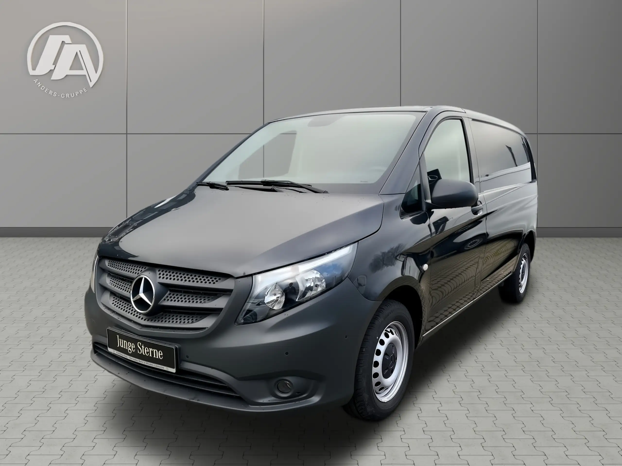 Mercedes-Benz - Vito