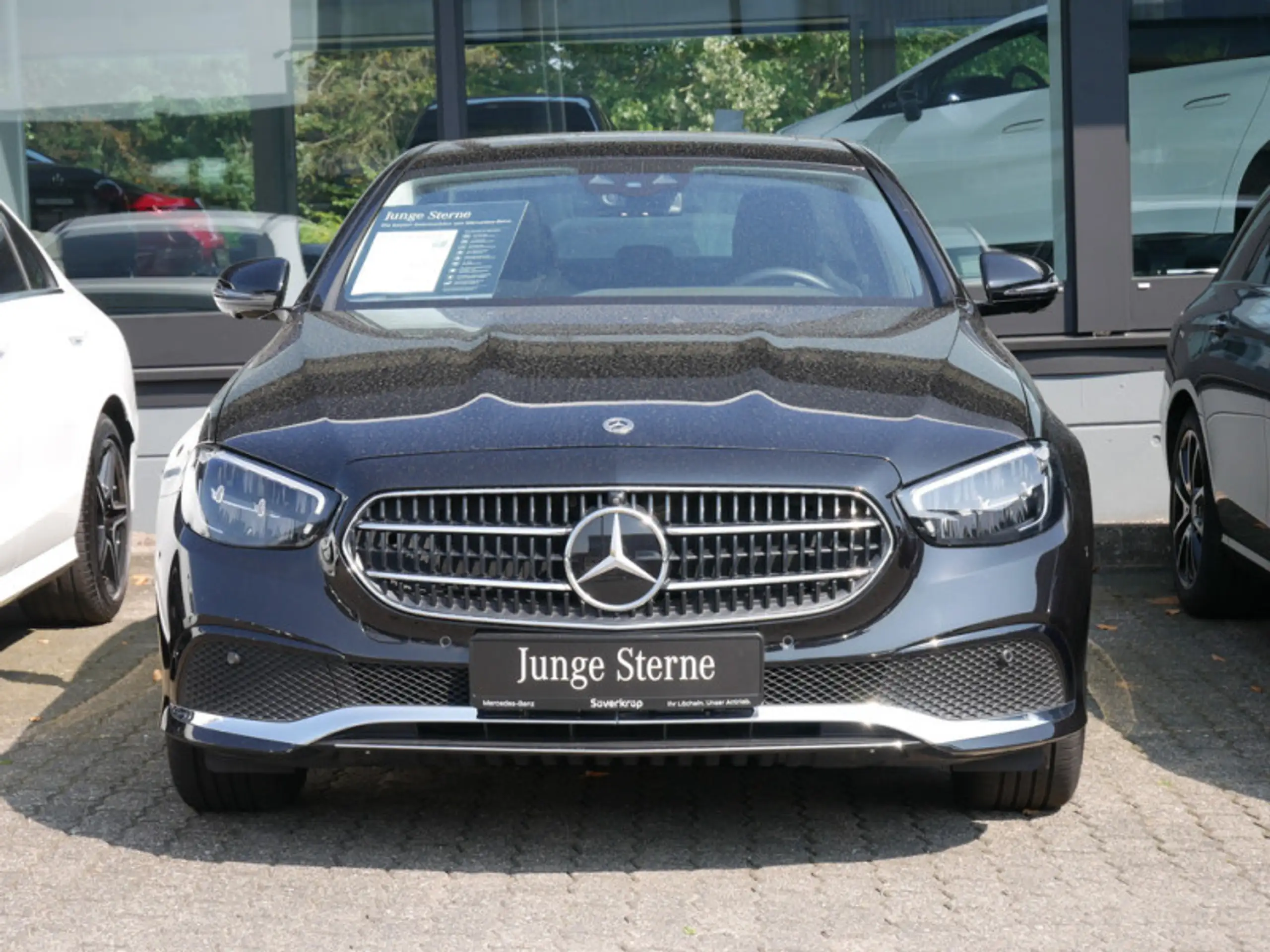 Mercedes-Benz - E 300