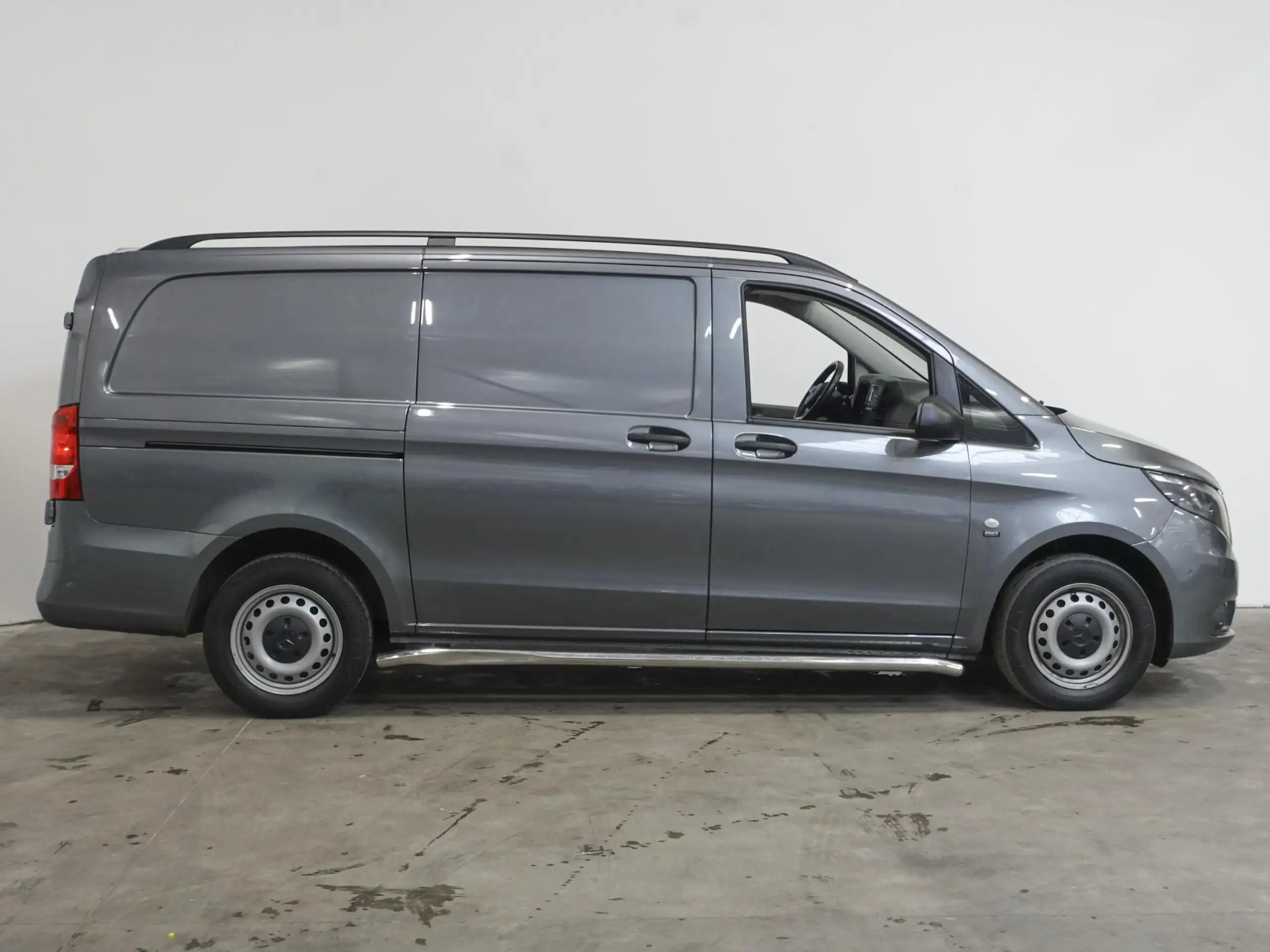 Mercedes-Benz - Vito