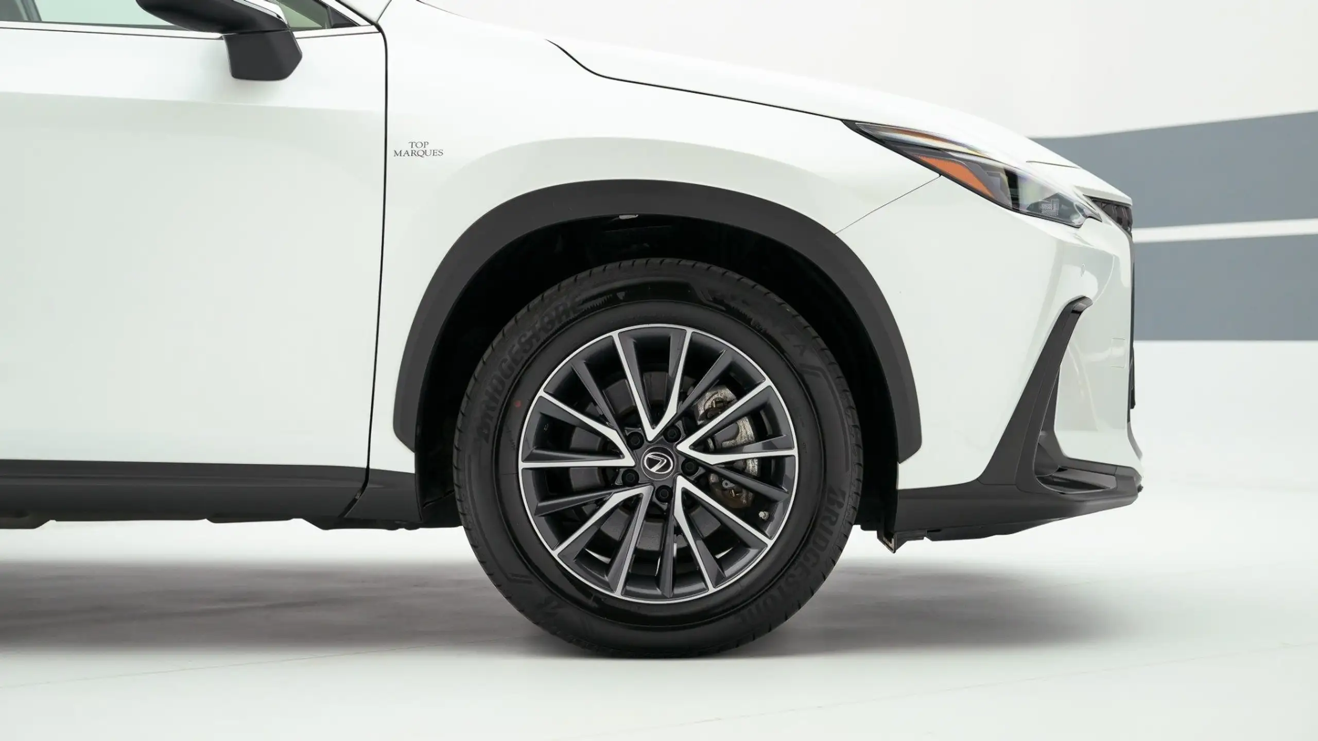 Lexus - NX 350h