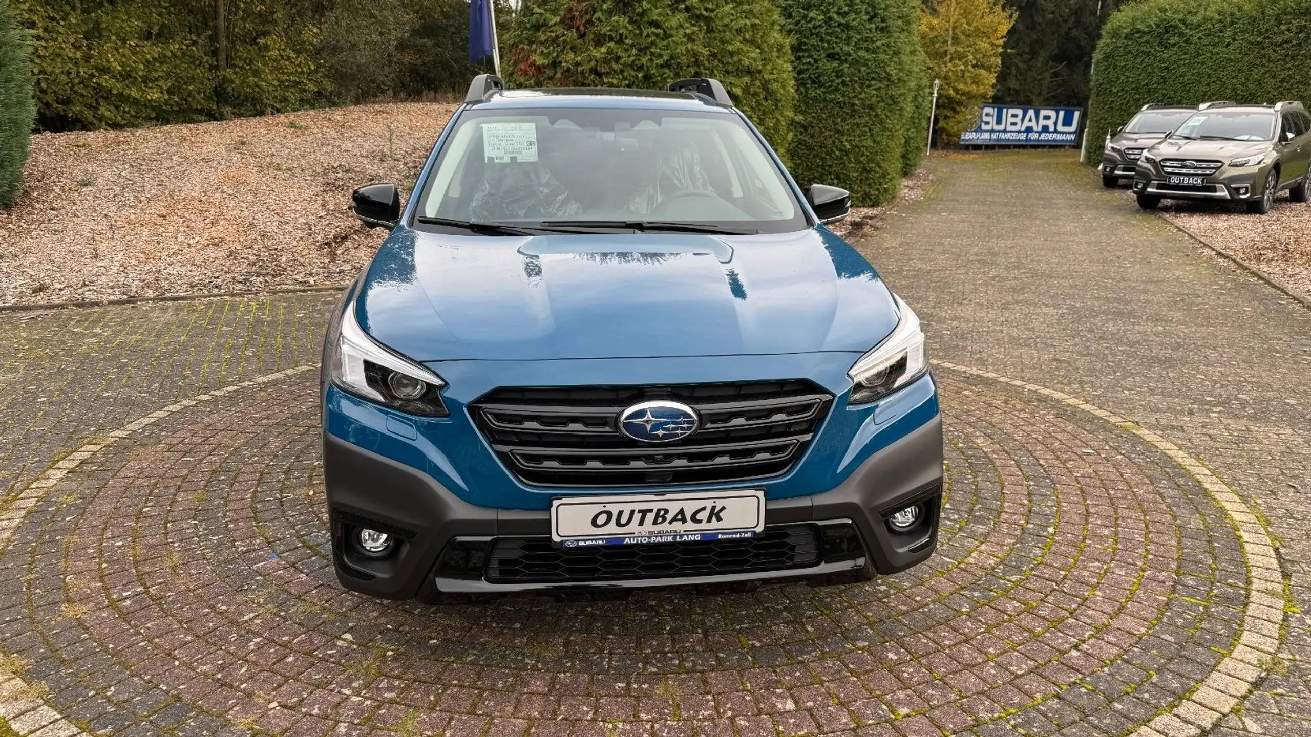 Subaru - OUTBACK