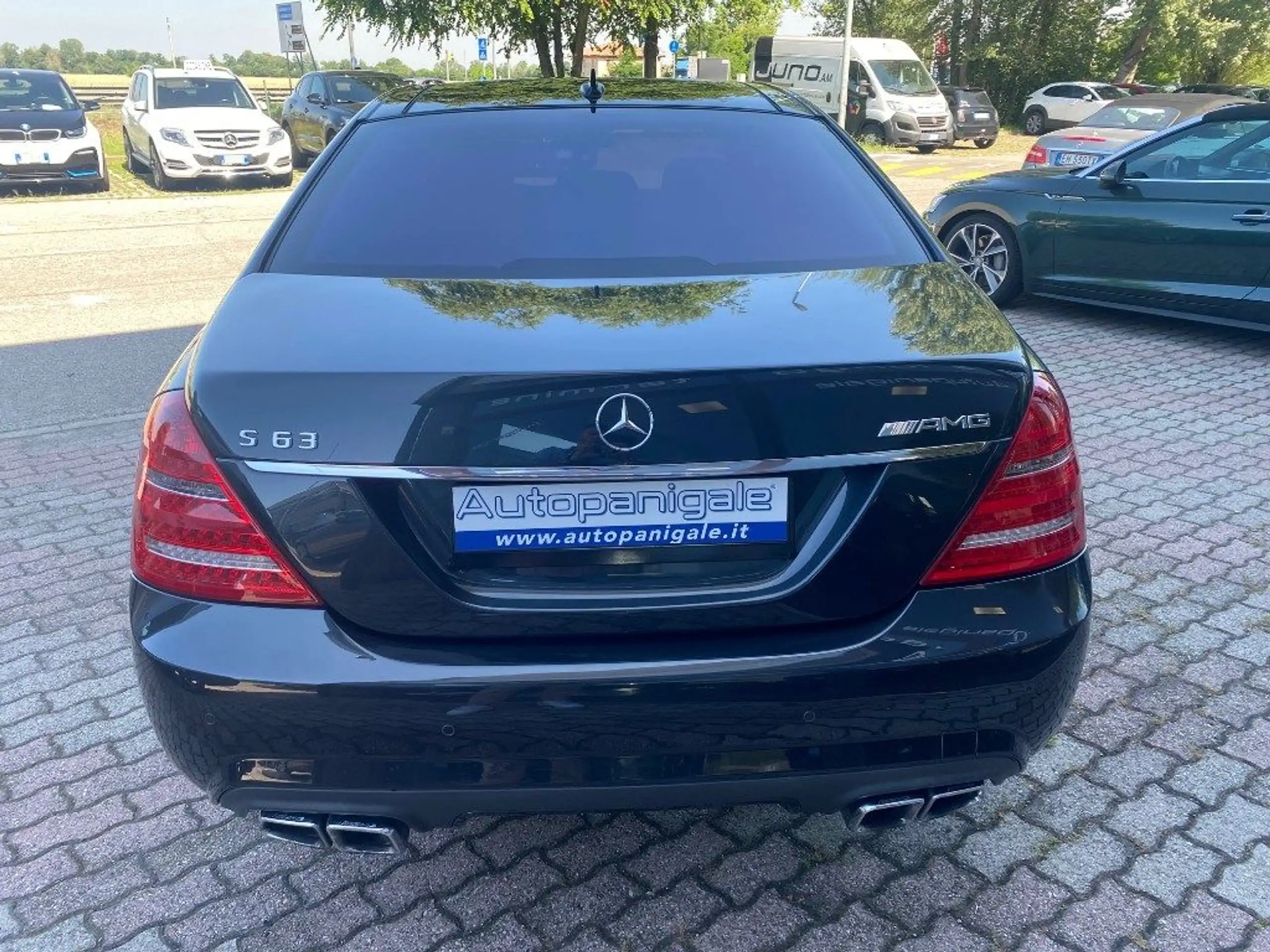 Mercedes-Benz - S 63 AMG