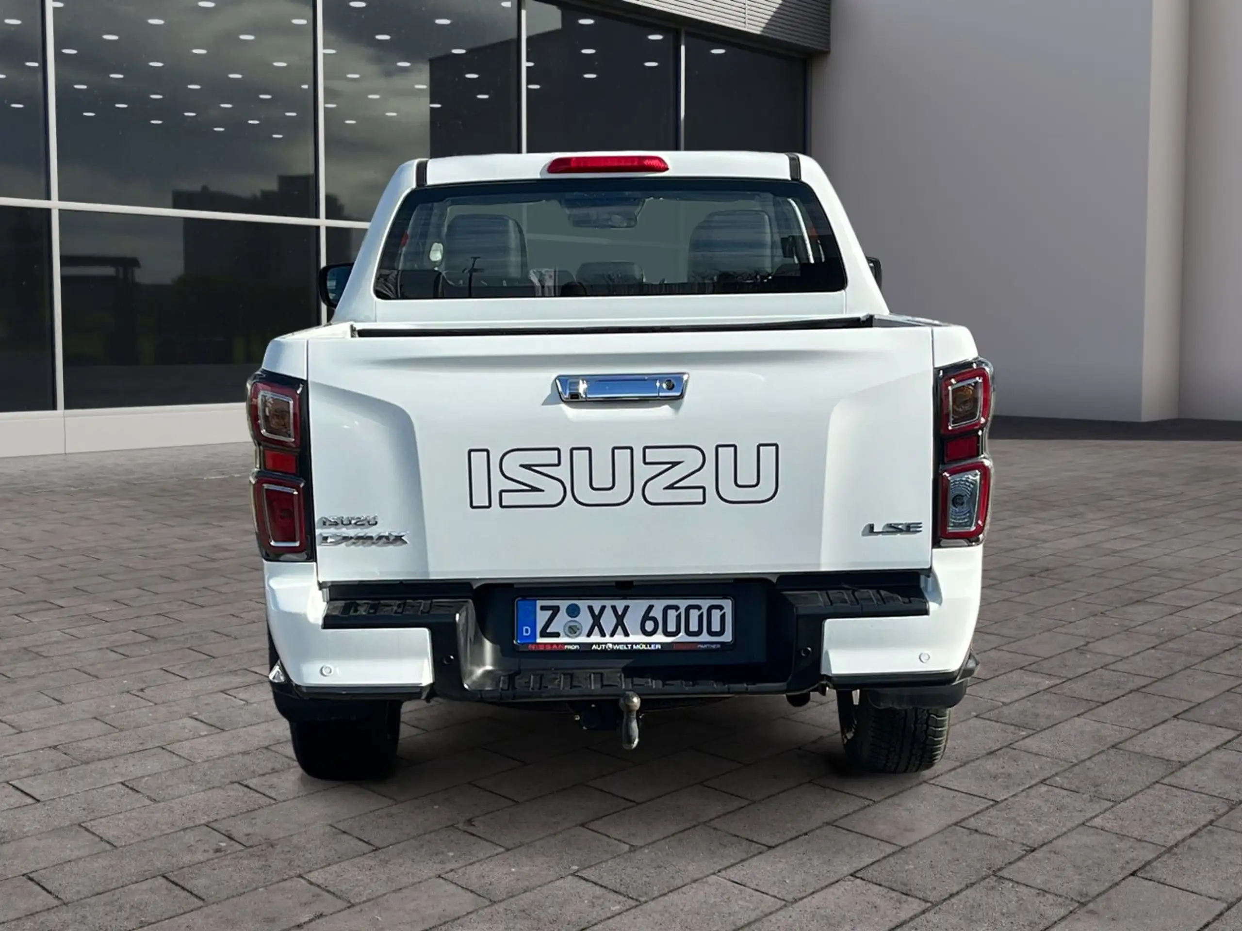 Isuzu - D-Max