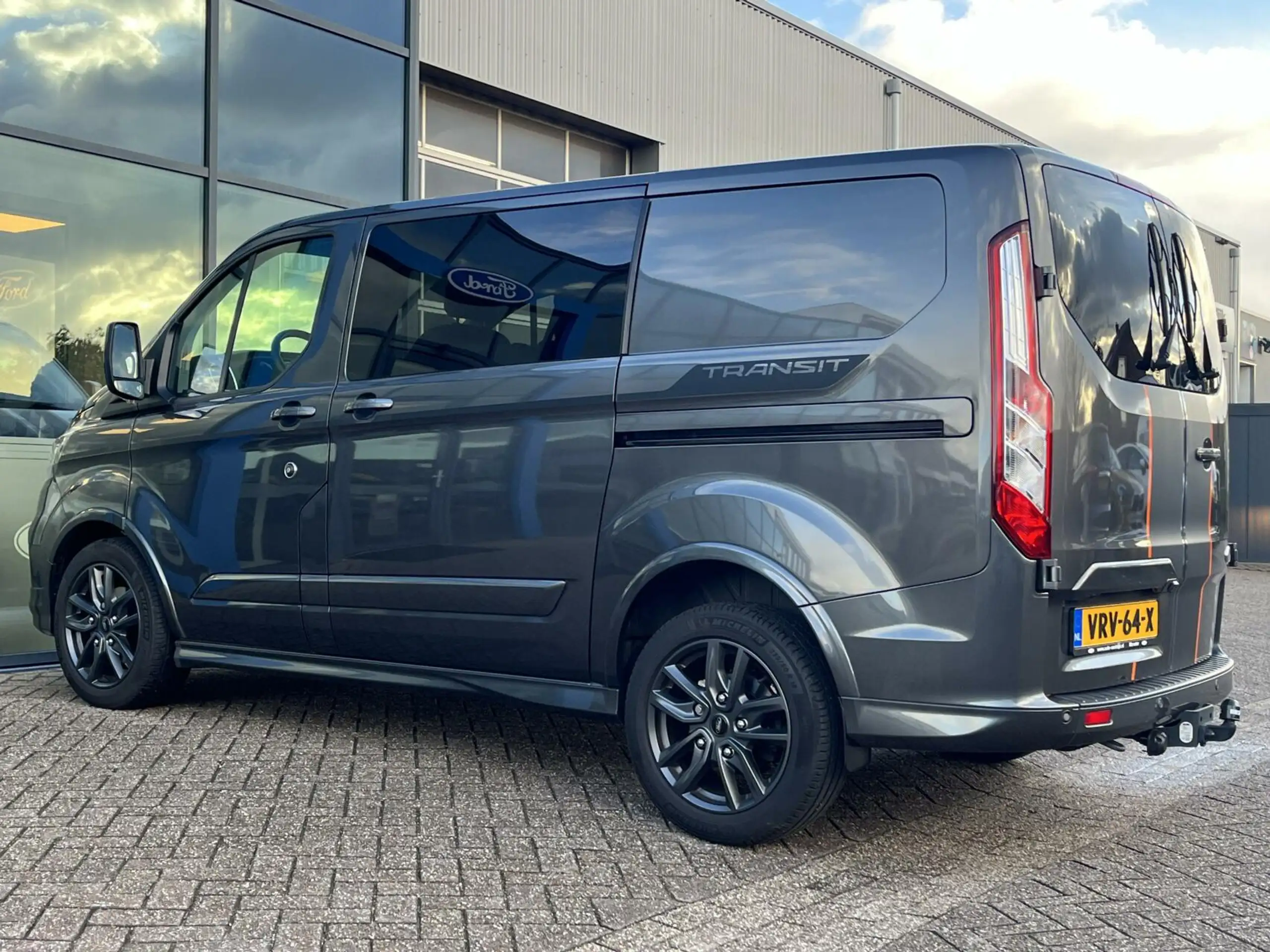 Ford - Transit Custom