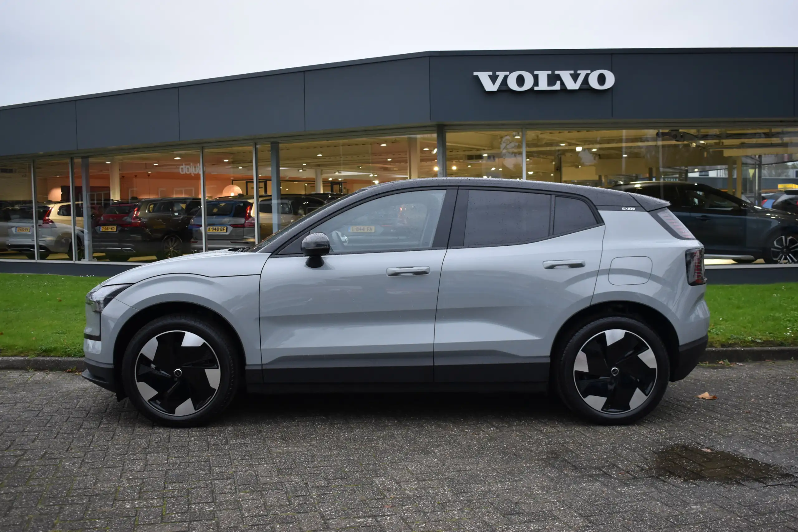 Volvo - EX30