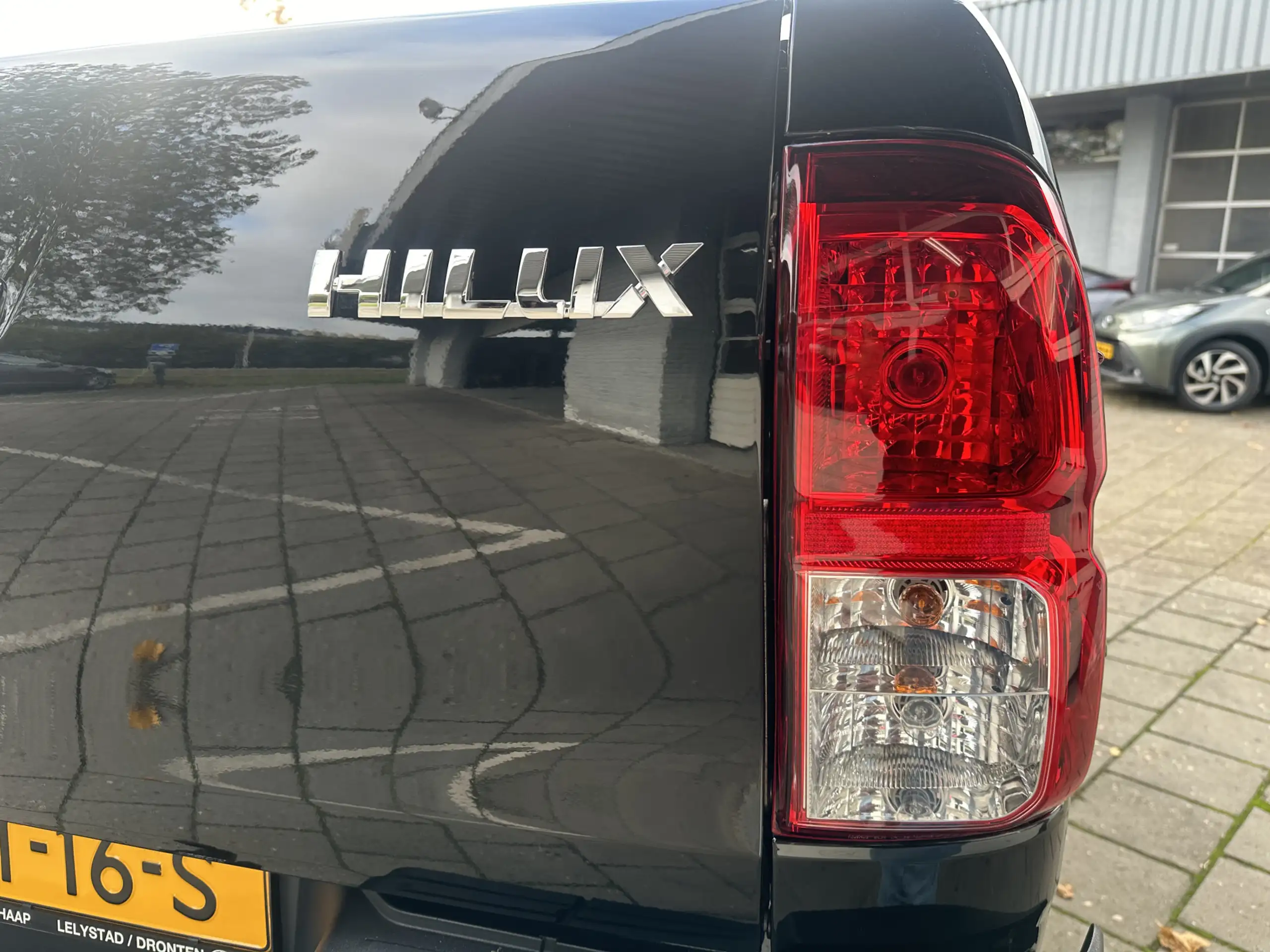 Toyota - Hilux