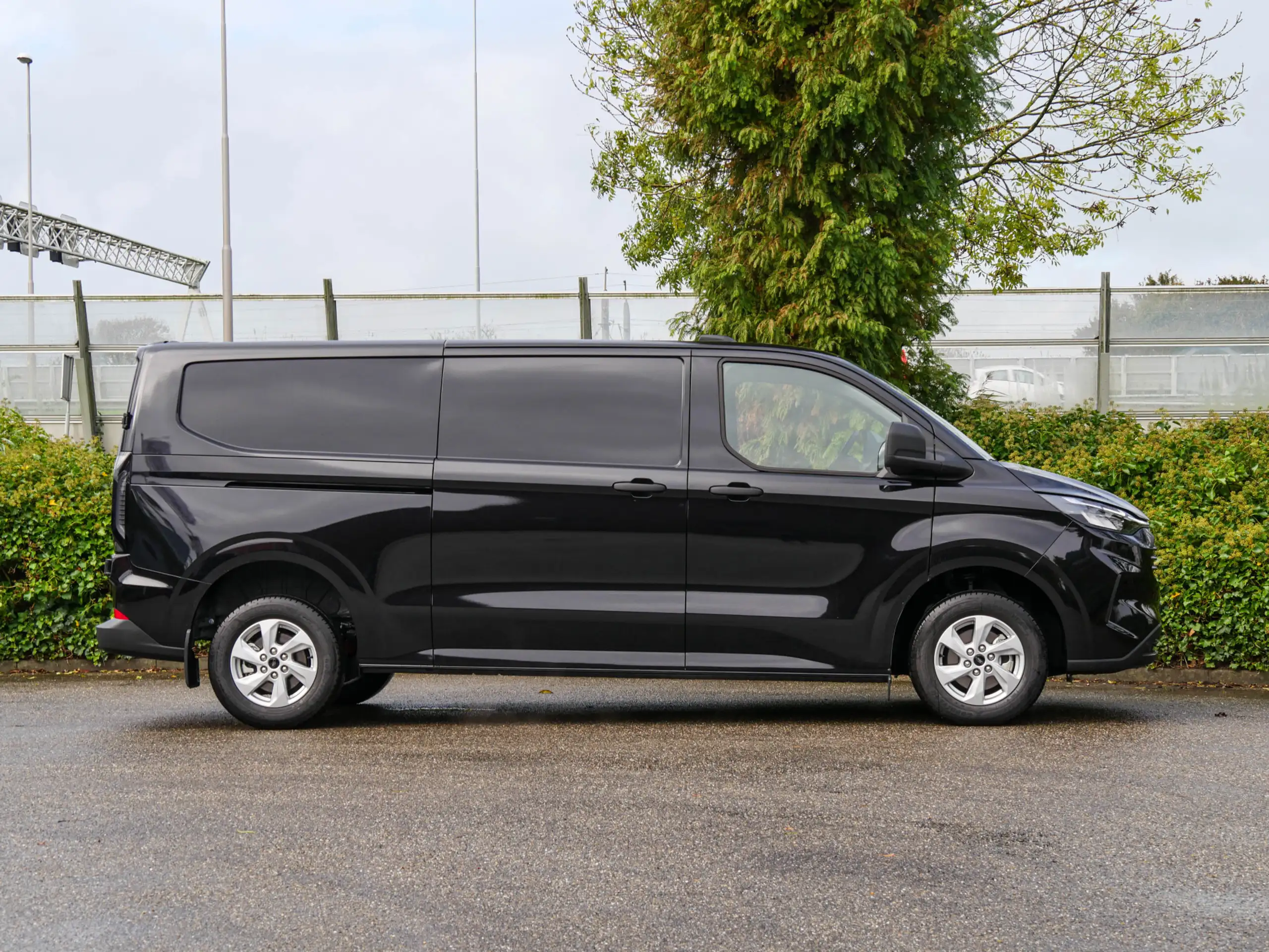 Ford - Transit Custom