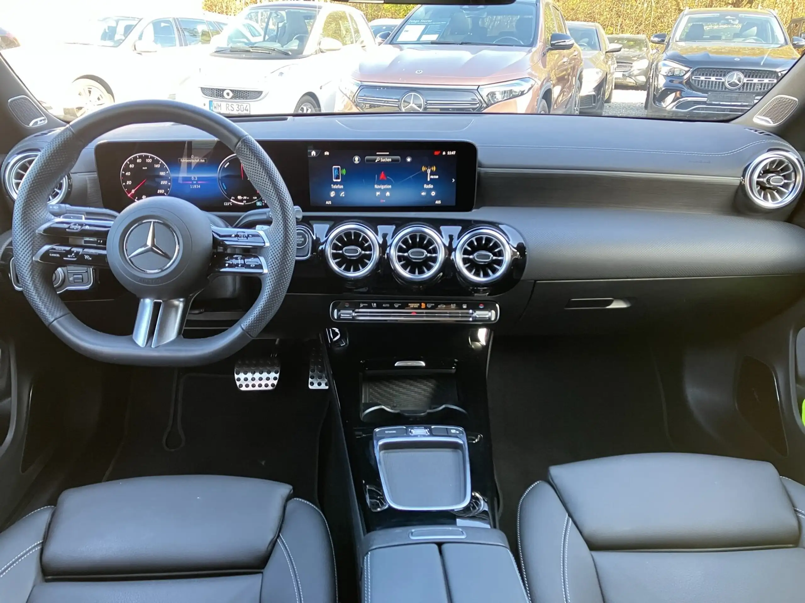 Mercedes-Benz - CLA 250