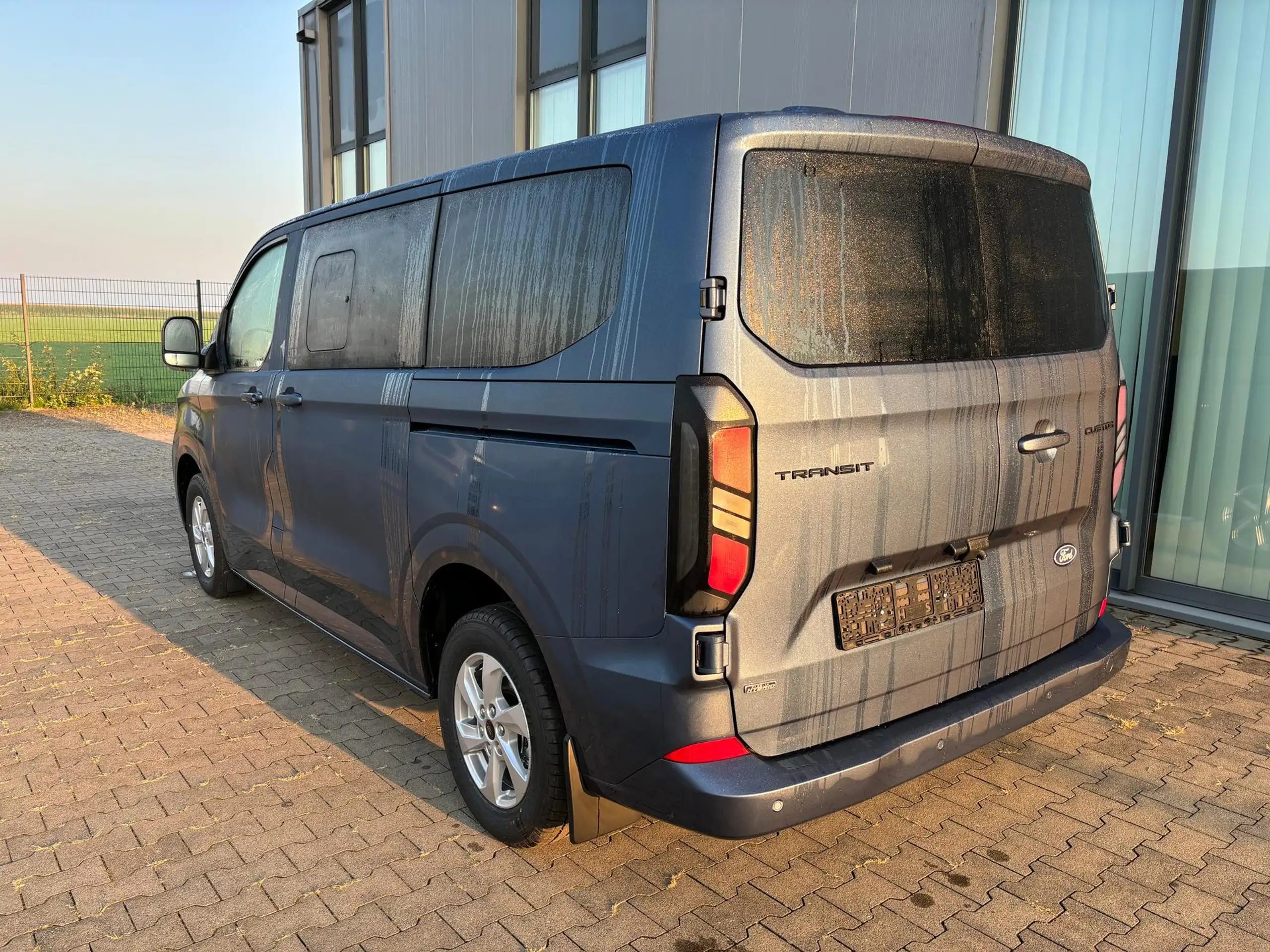 Ford - Transit Custom