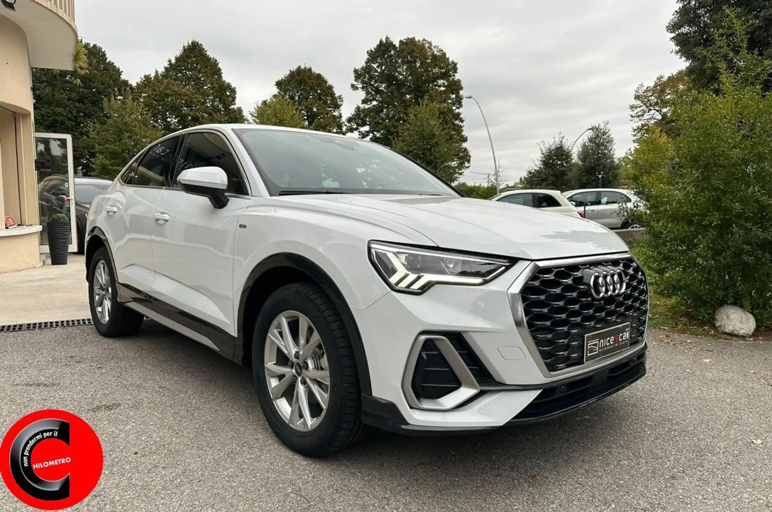 Audi - Q3