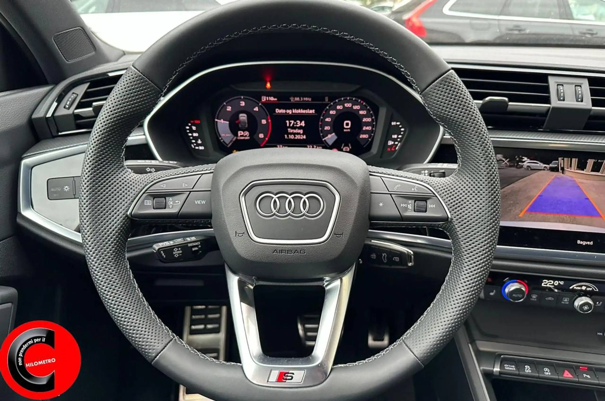 Audi - Q3