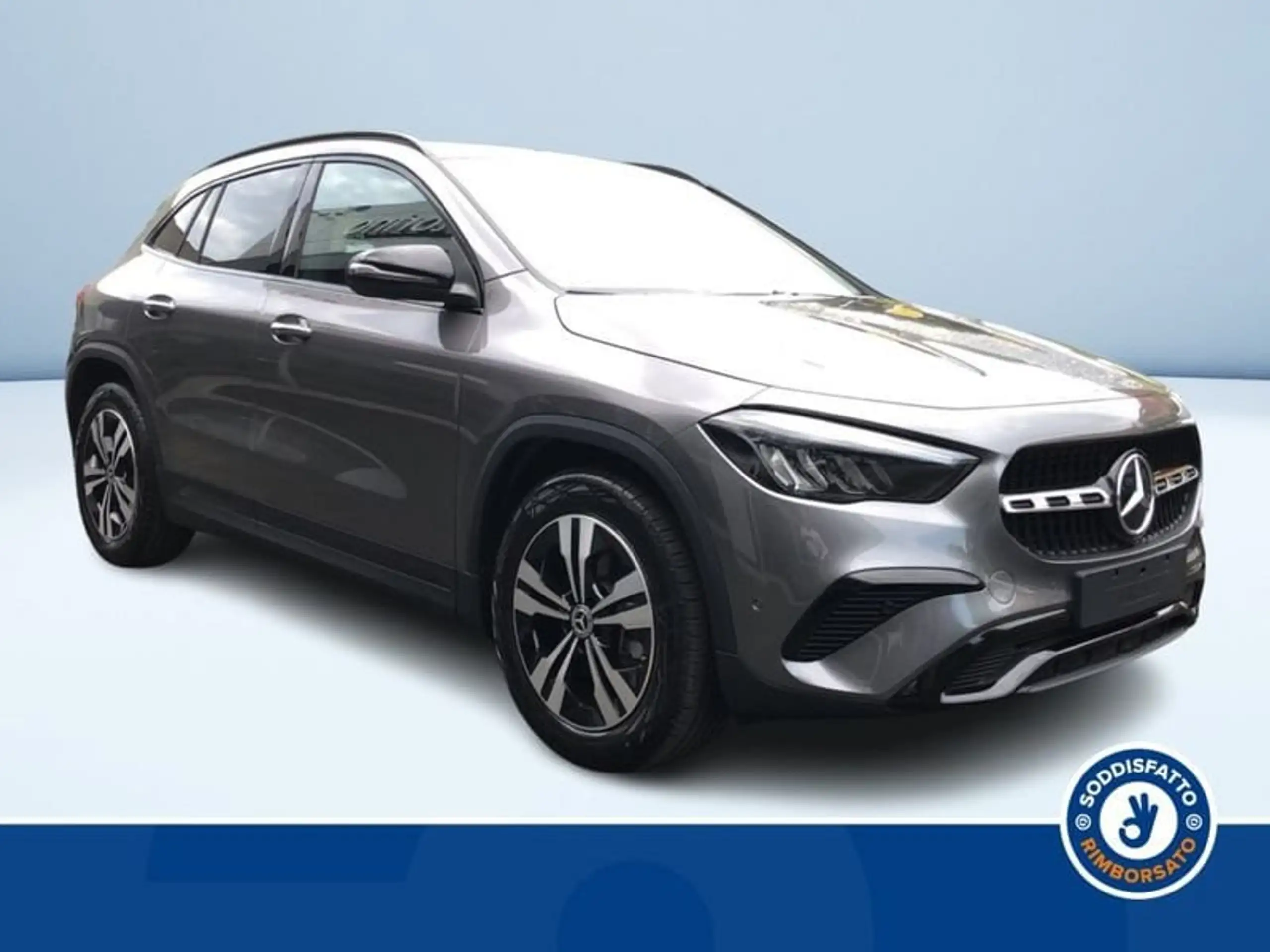 Mercedes-Benz - GLA 200