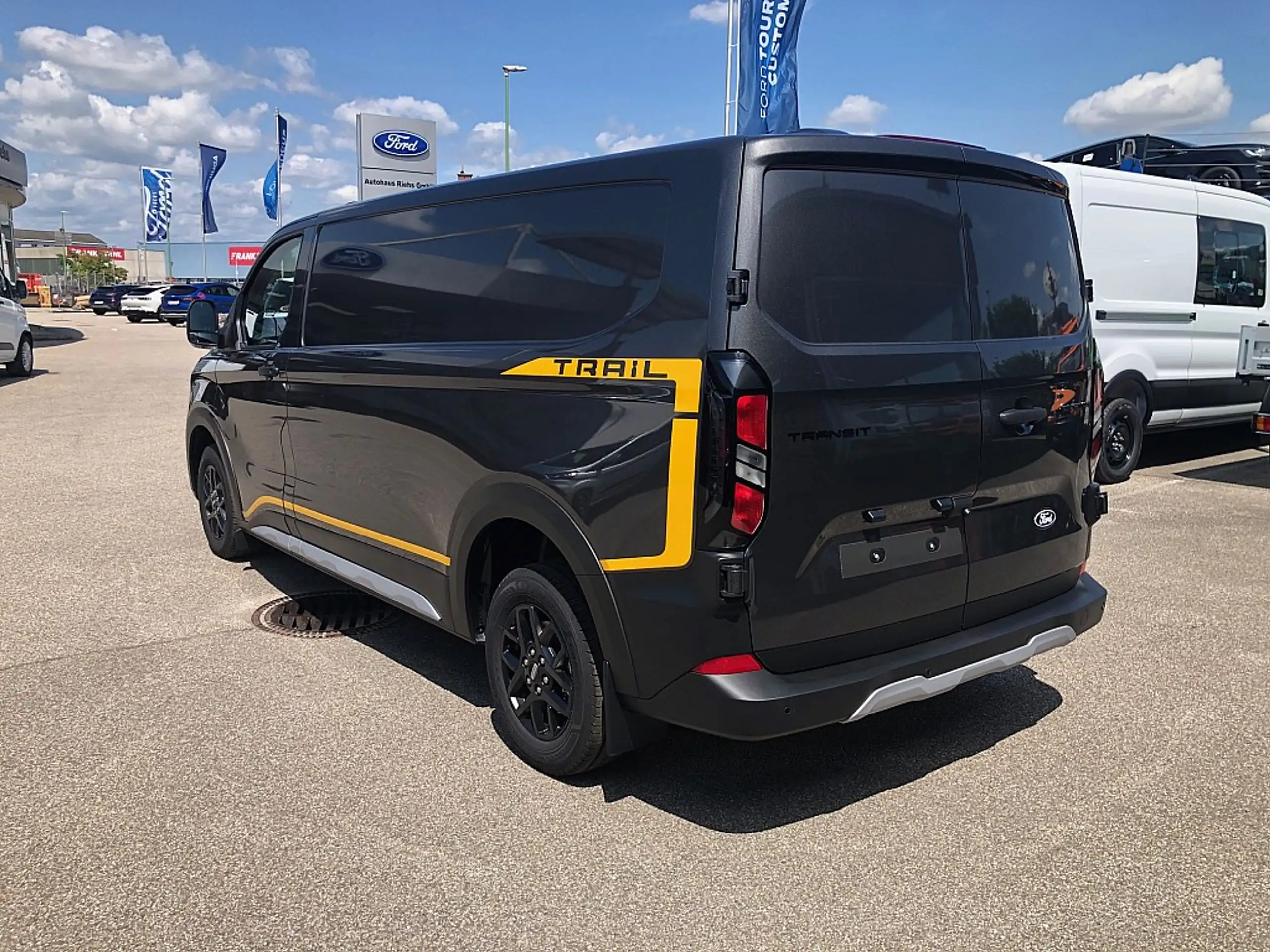 Ford - Transit Custom