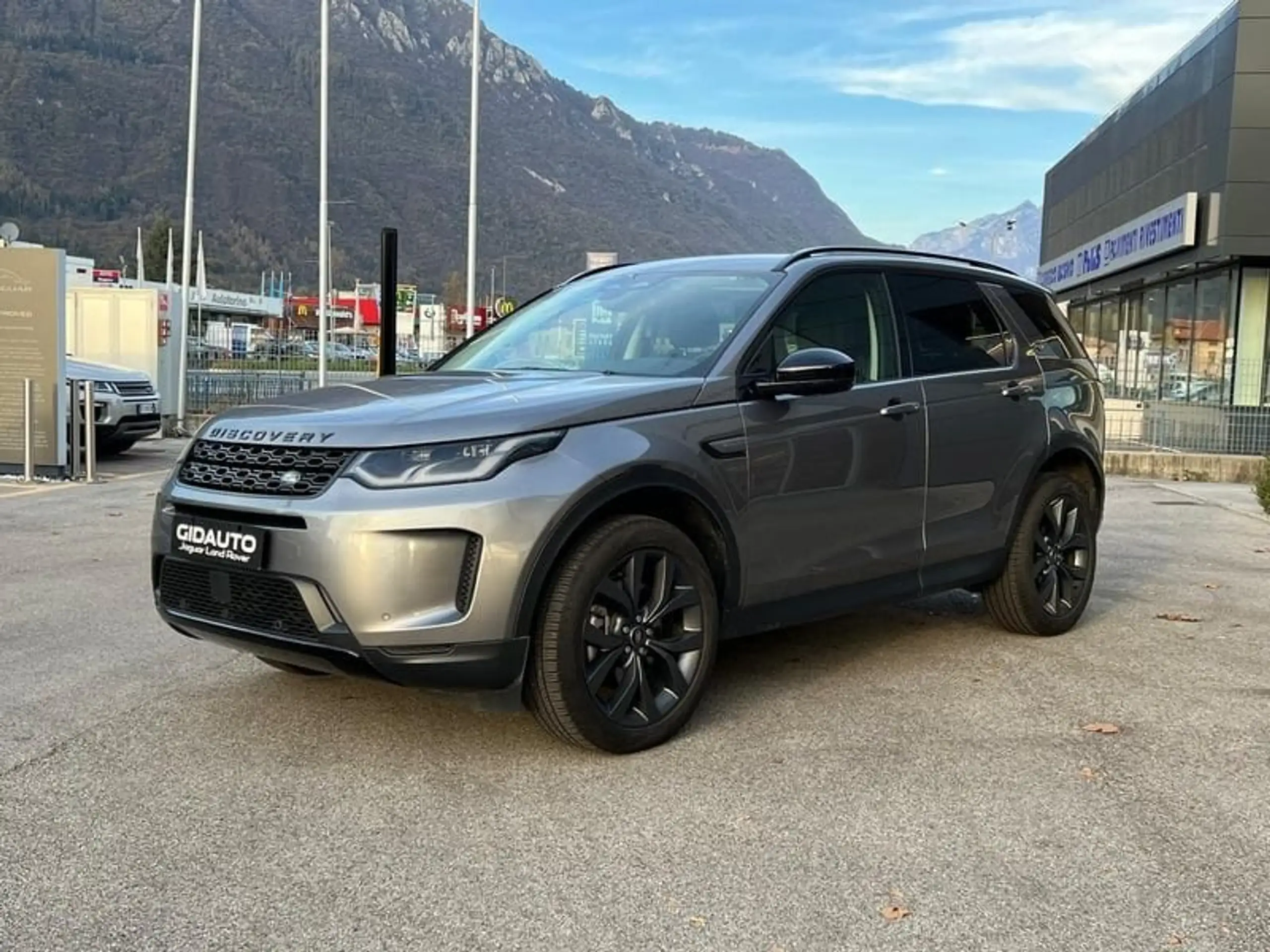 Land Rover - Discovery Sport